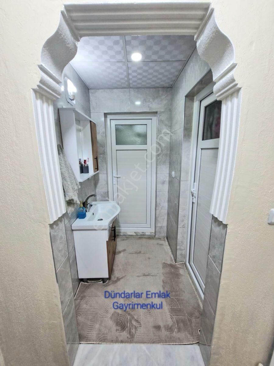 Geniş Cadde Üzeri Satılık Arakat Daire - Görsel 12