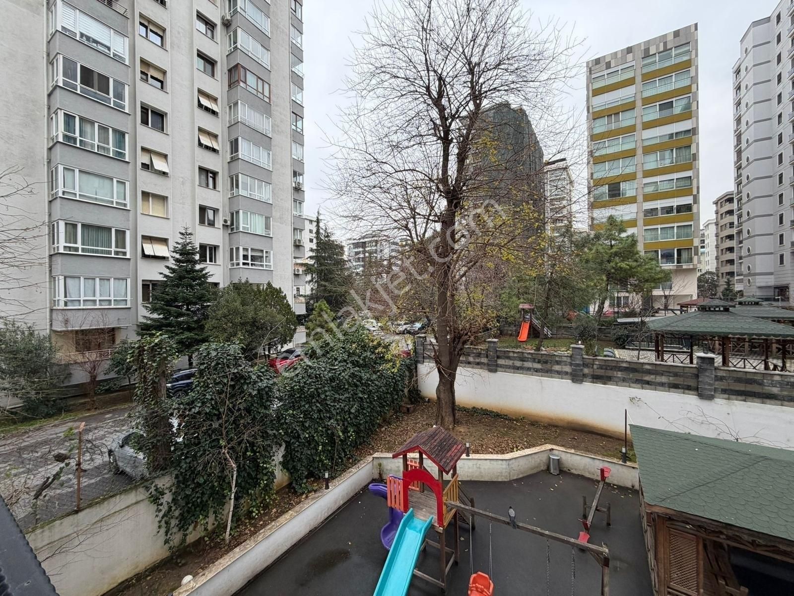 Suadiye De Yeni Binada Balkonlu Ebeveynli 97 M2 Net 3+1 - Görsel 29