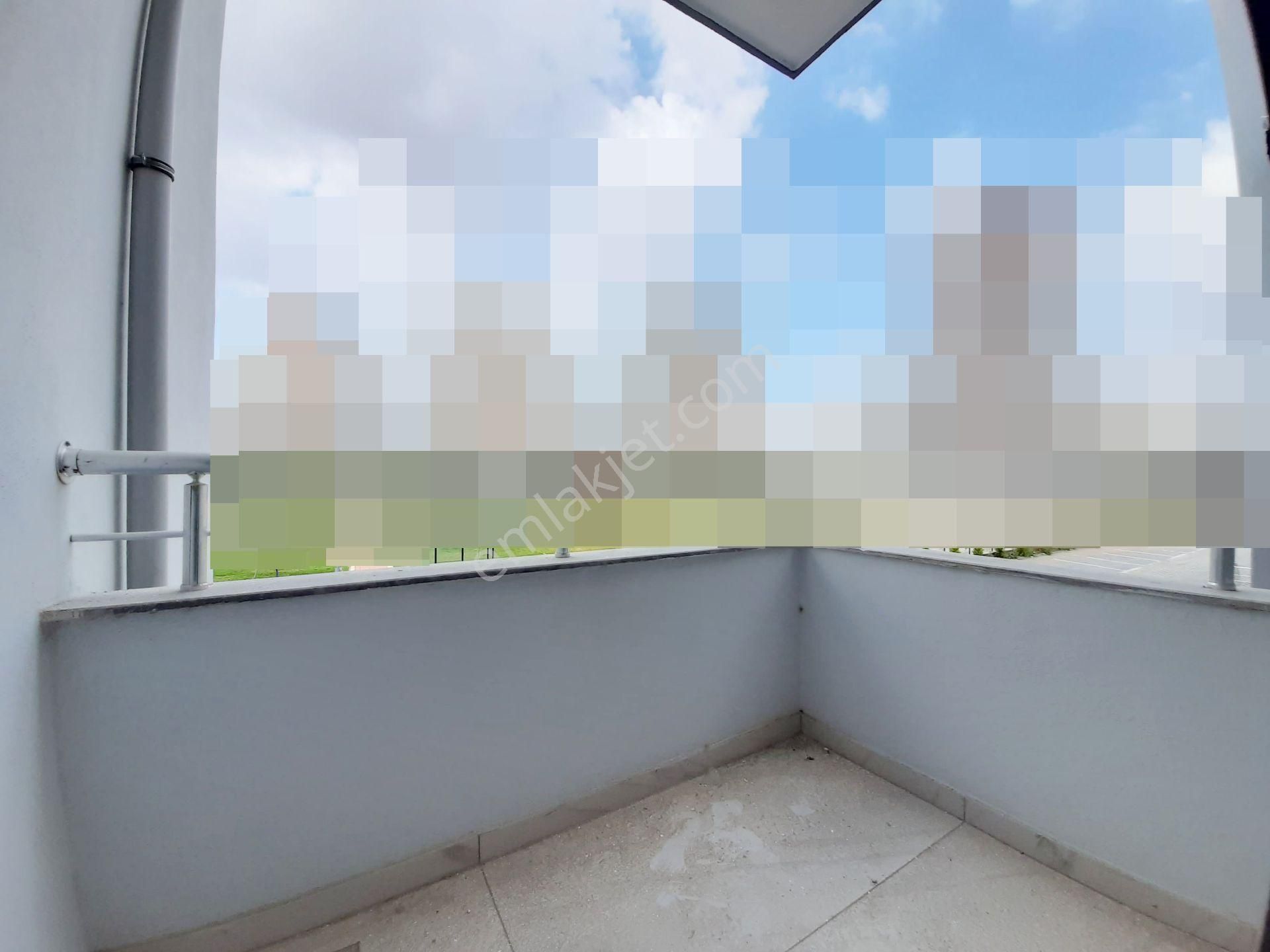 Kıyı Boyu Aydınlar'da Yatay Mimari Sosyal Aktiviteli Site İçi Kapalı Mutfaklı Kat Seçhenekli Lüks - Görsel 16