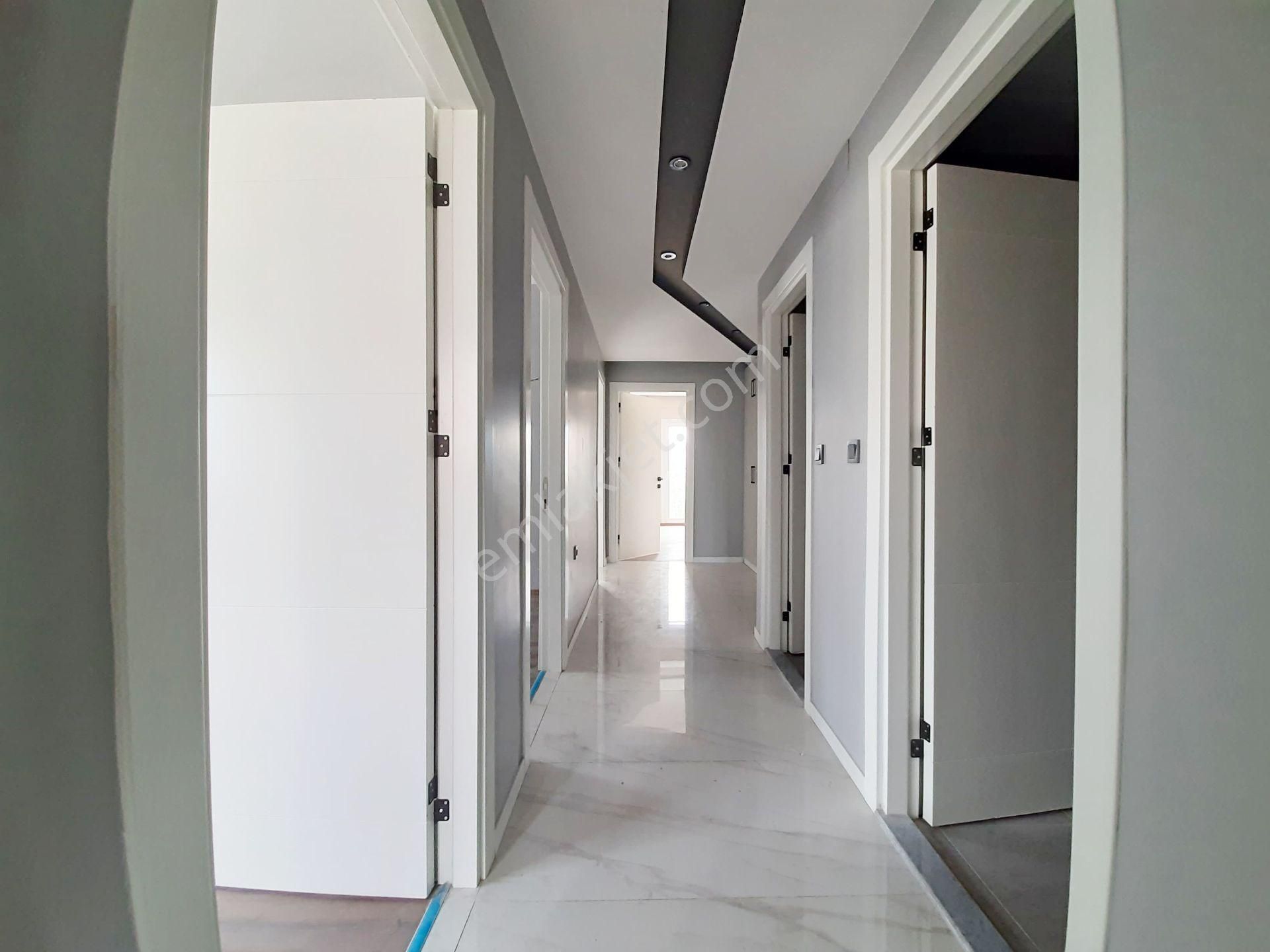 Kıyı Boyu Aydınlar'da Yatay Mimari Sosyal Aktiviteli Site İçi Kapalı Mutfaklı Kat Seçhenekli Lüks - Görsel 10