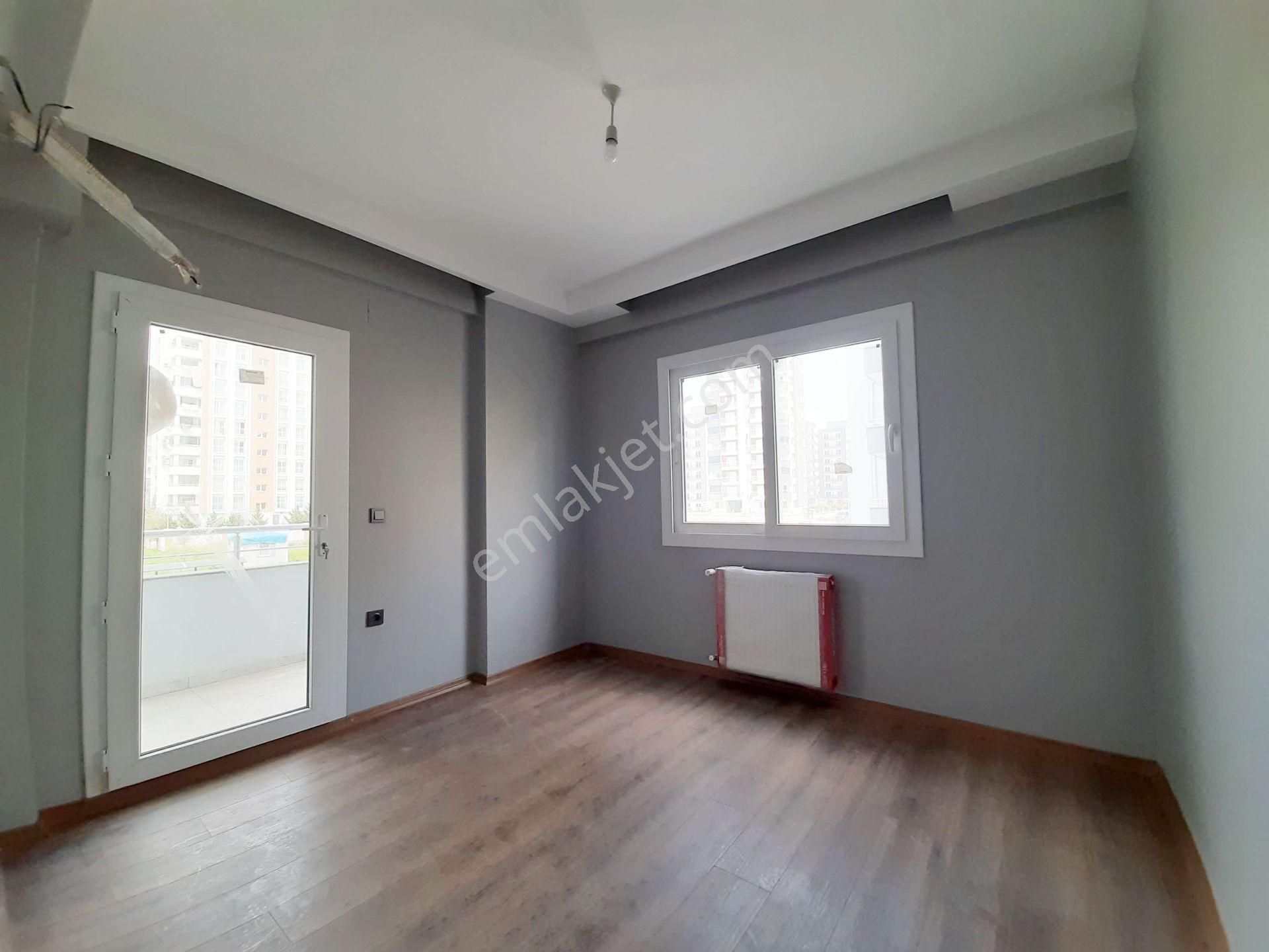 Kıyı Boyu Aydınlar'da Yatay Mimari Sosyal Aktiviteli Site İçi Kapalı Mutfaklı Kat Seçhenekli Lüks - Görsel 6