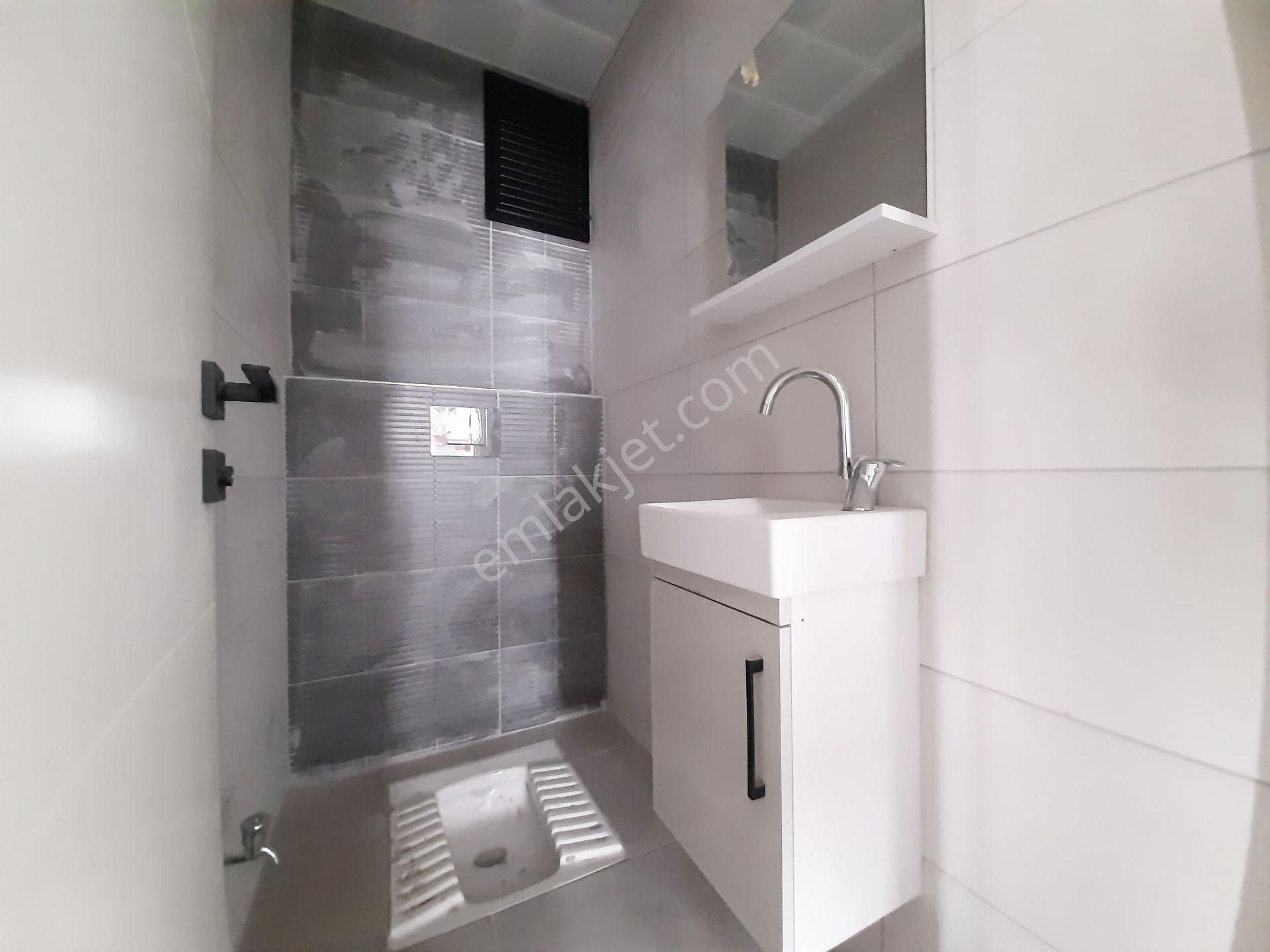 Kıyı Boyu Aydınlar'da Yatay Mimari Sosyal Aktiviteli Site İçi Kapalı Mutfaklı Kat Seçhenekli Lüks - Görsel 15