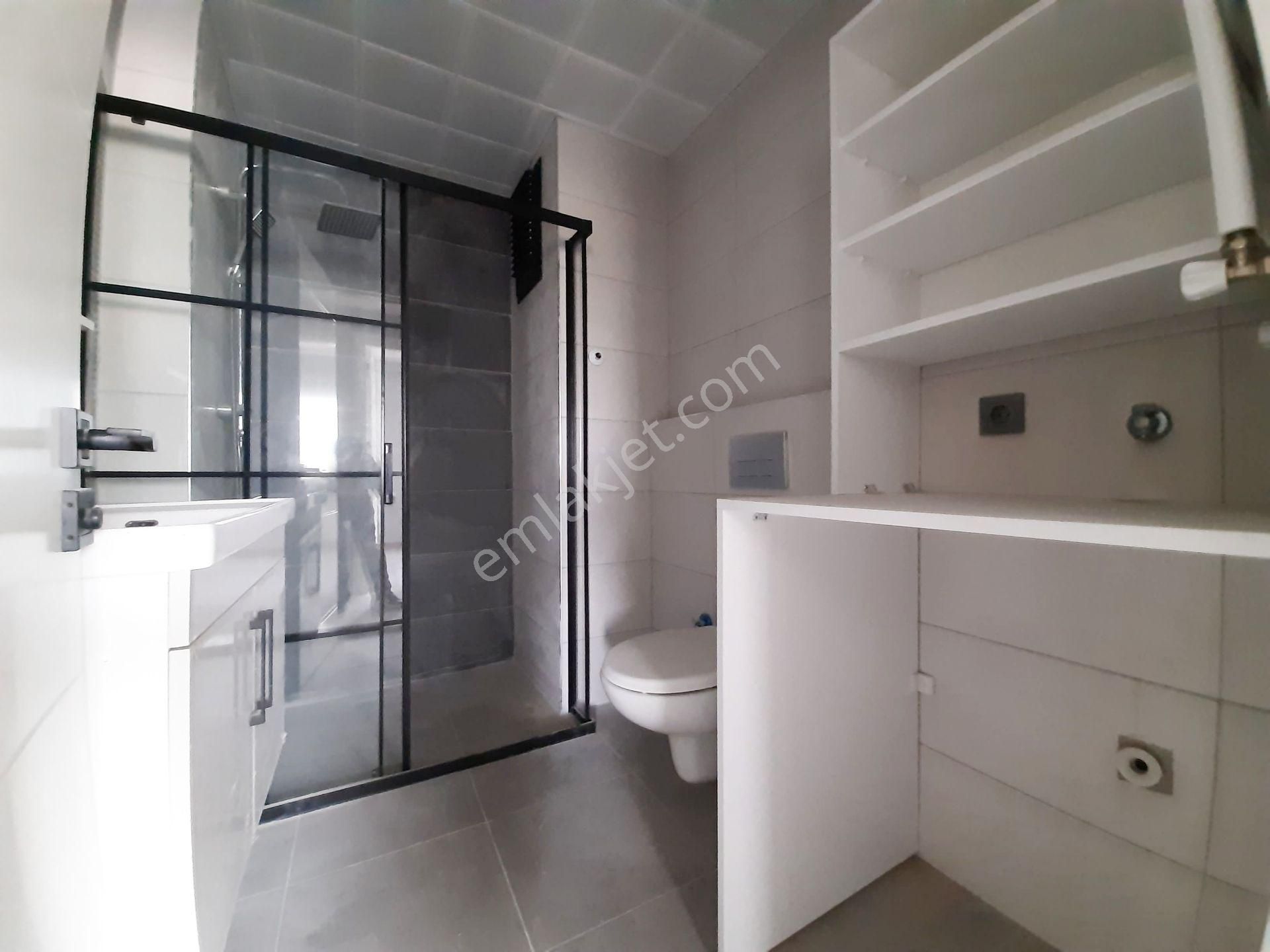 Kıyı Boyu Aydınlar'da Yatay Mimari Sosyal Aktiviteli Site İçi Kapalı Mutfaklı Kat Seçhenekli Lüks - Görsel 8