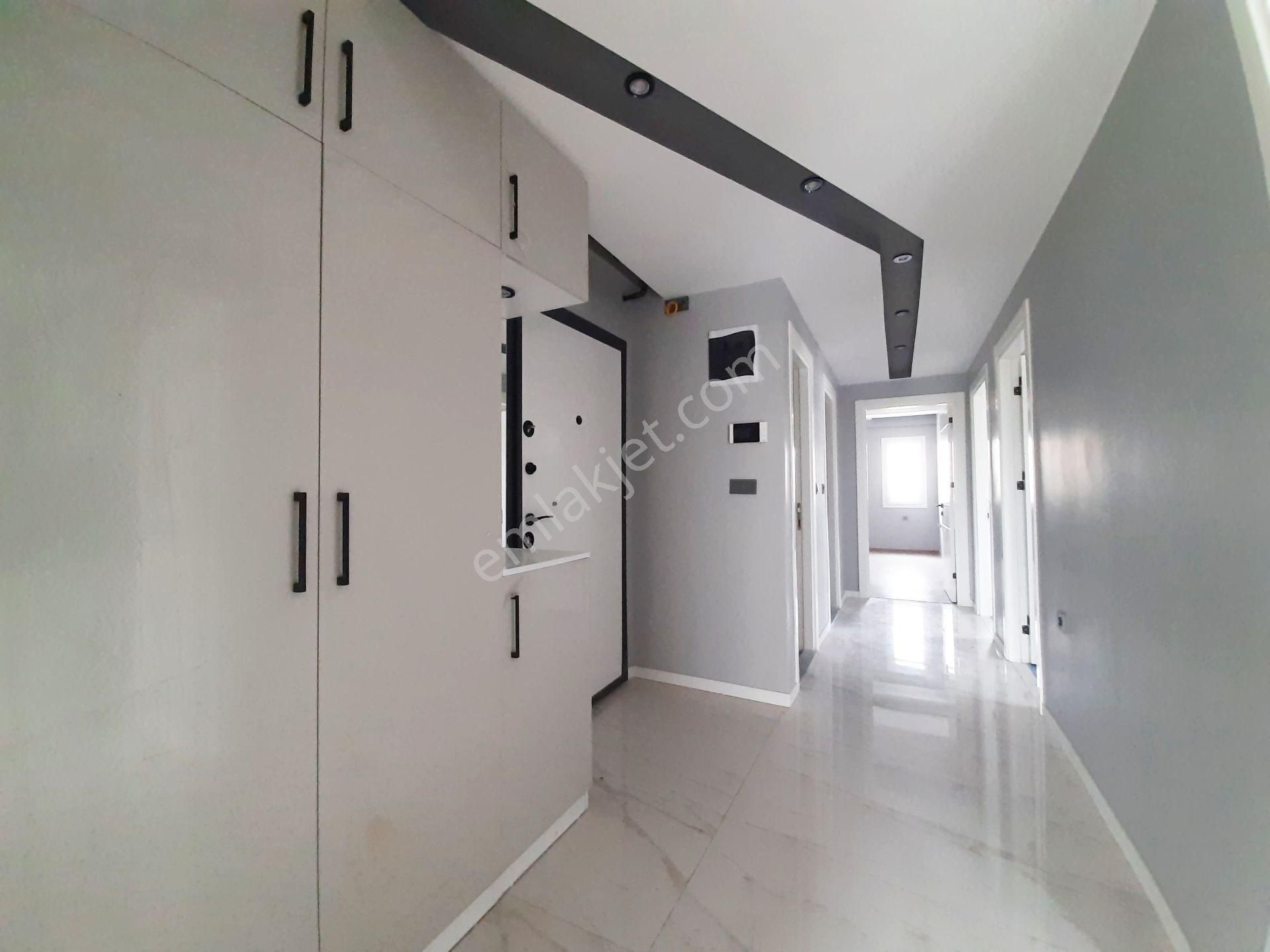 Kıyı Boyu Aydınlar'da Yatay Mimari Sosyal Aktiviteli Site İçi Kapalı Mutfaklı Kat Seçhenekli Lüks - Görsel 11