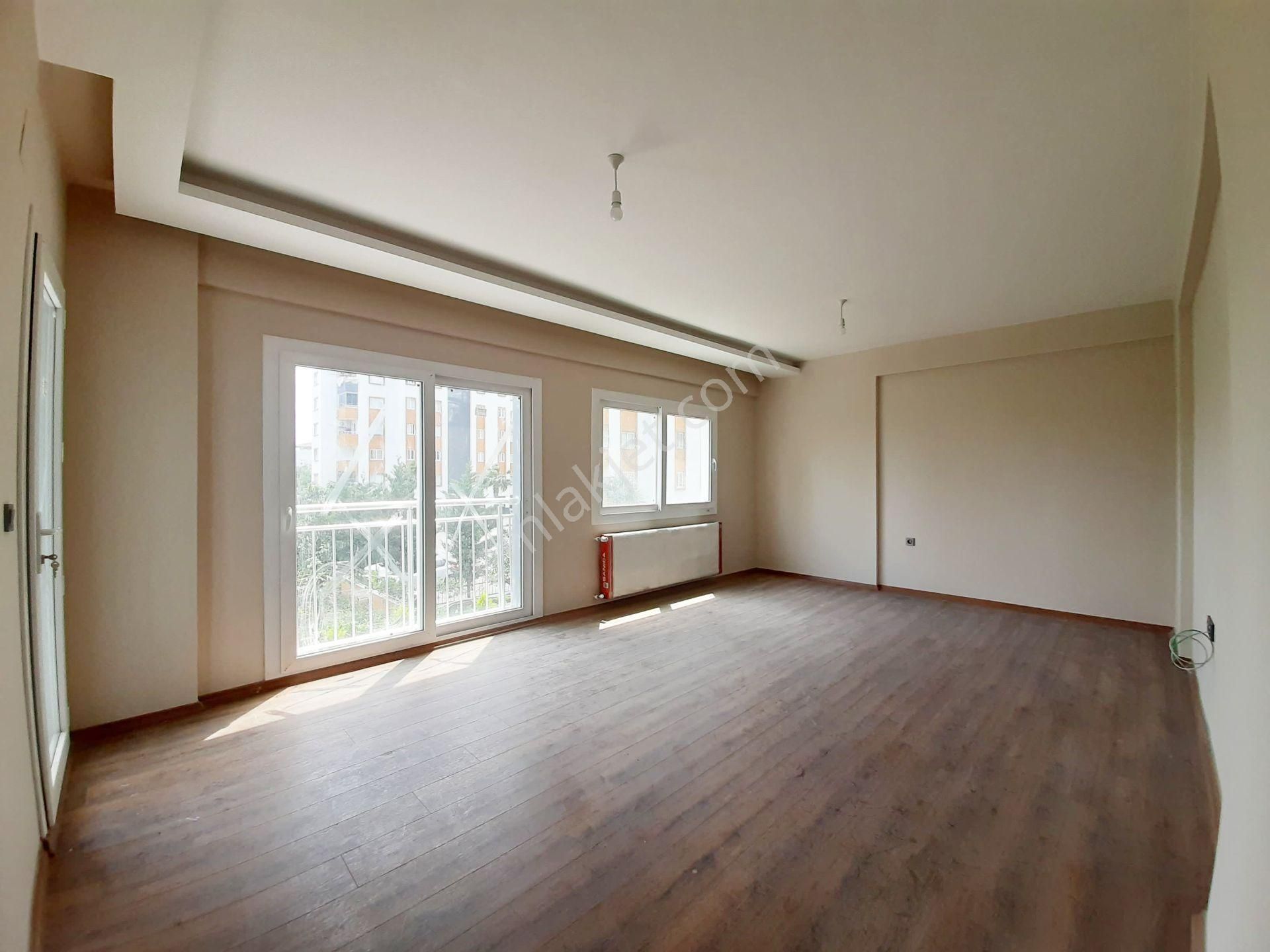 Kıyı Boyu Aydınlar'da Yatay Mimari Sosyal Aktiviteli Site İçi Kapalı Mutfaklı Kat Seçhenekli Lüks - Görsel 3