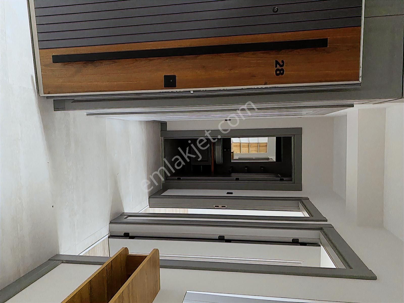 Yolçatı Mahallesi Erka Prestij'de Ara Kat Lüks 2+1 Kiralık Daire