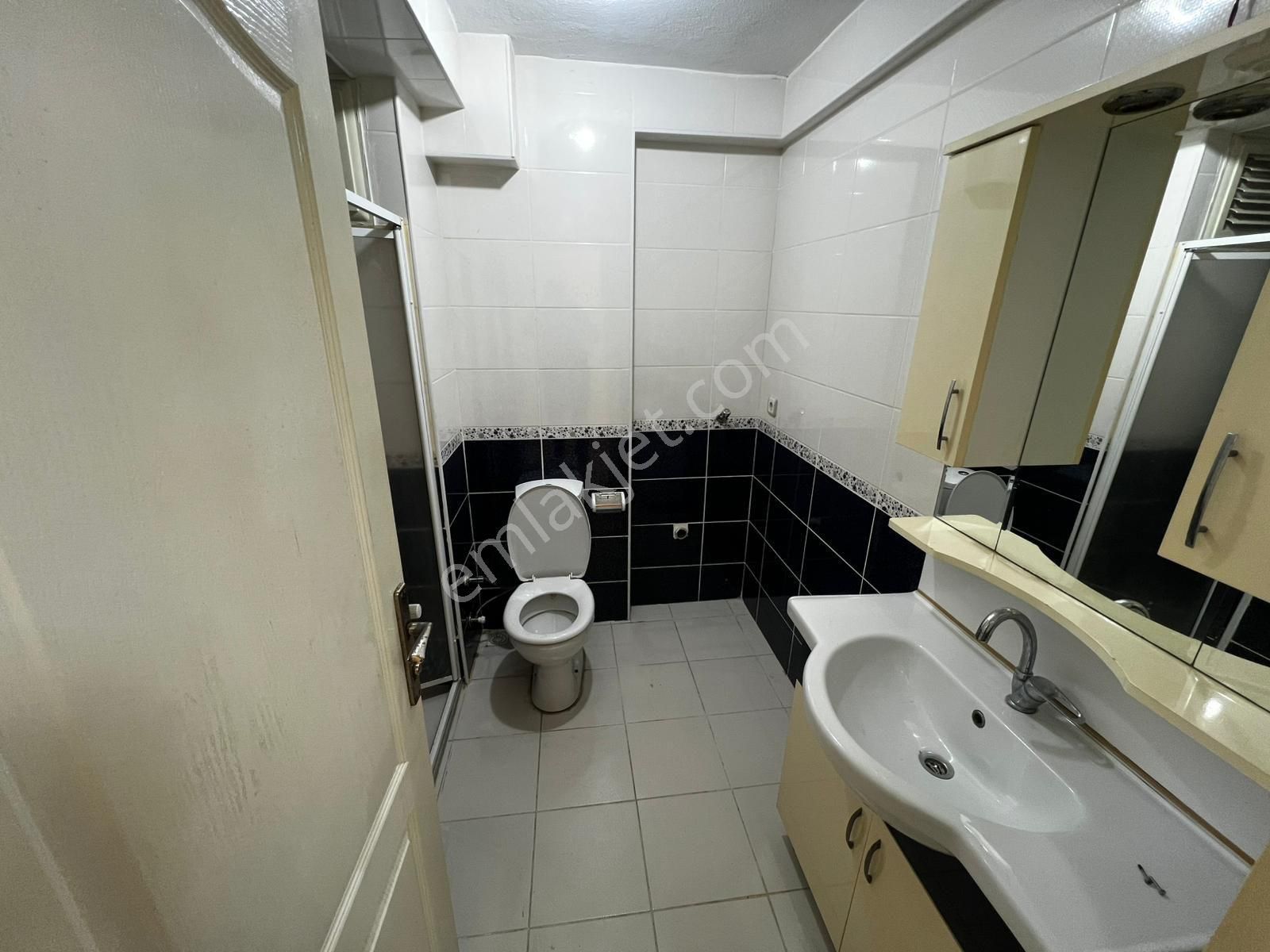 Mustafa Kemal Pasa Caddesinde 10 Yıllık Yeni Binada 2+1 75m2 Yuksekgiriş - Görsel 5