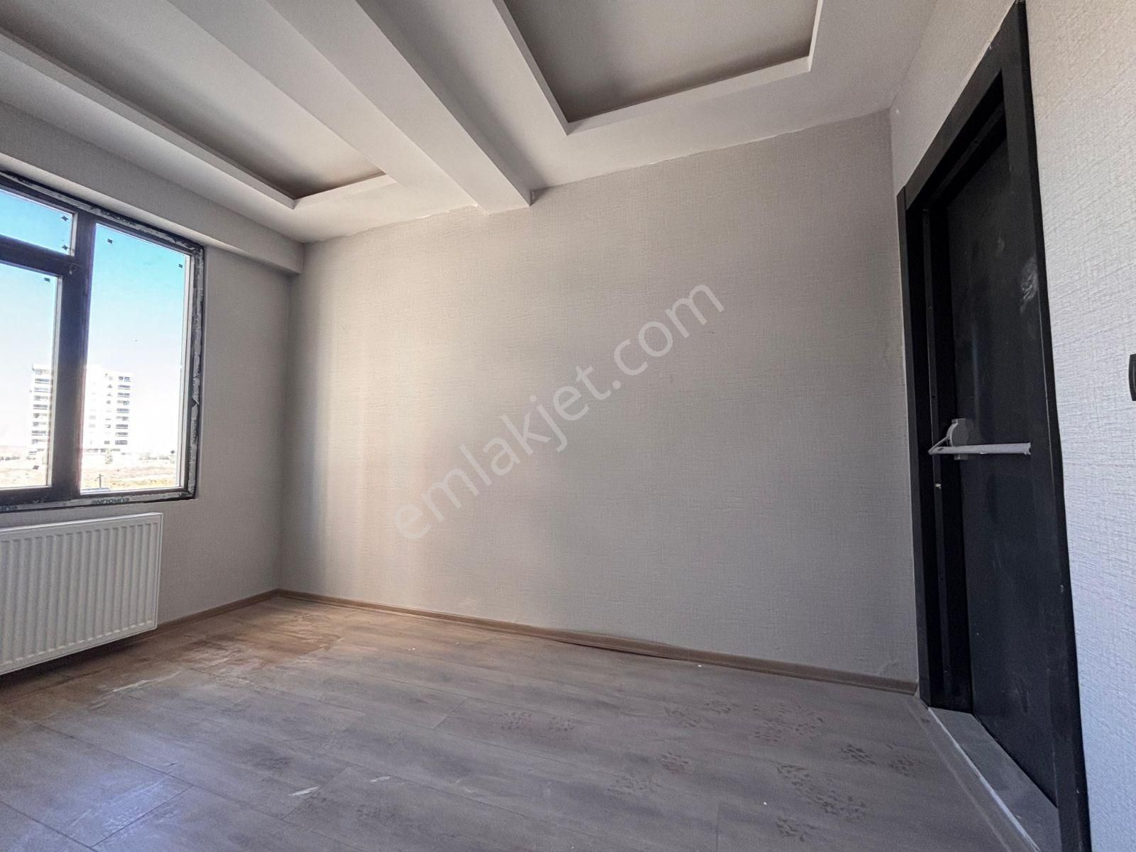 Göbeklitepe Emlaktan Satılık 2+0 Amerikanmutfak Full Lüks Daire - Görsel 3