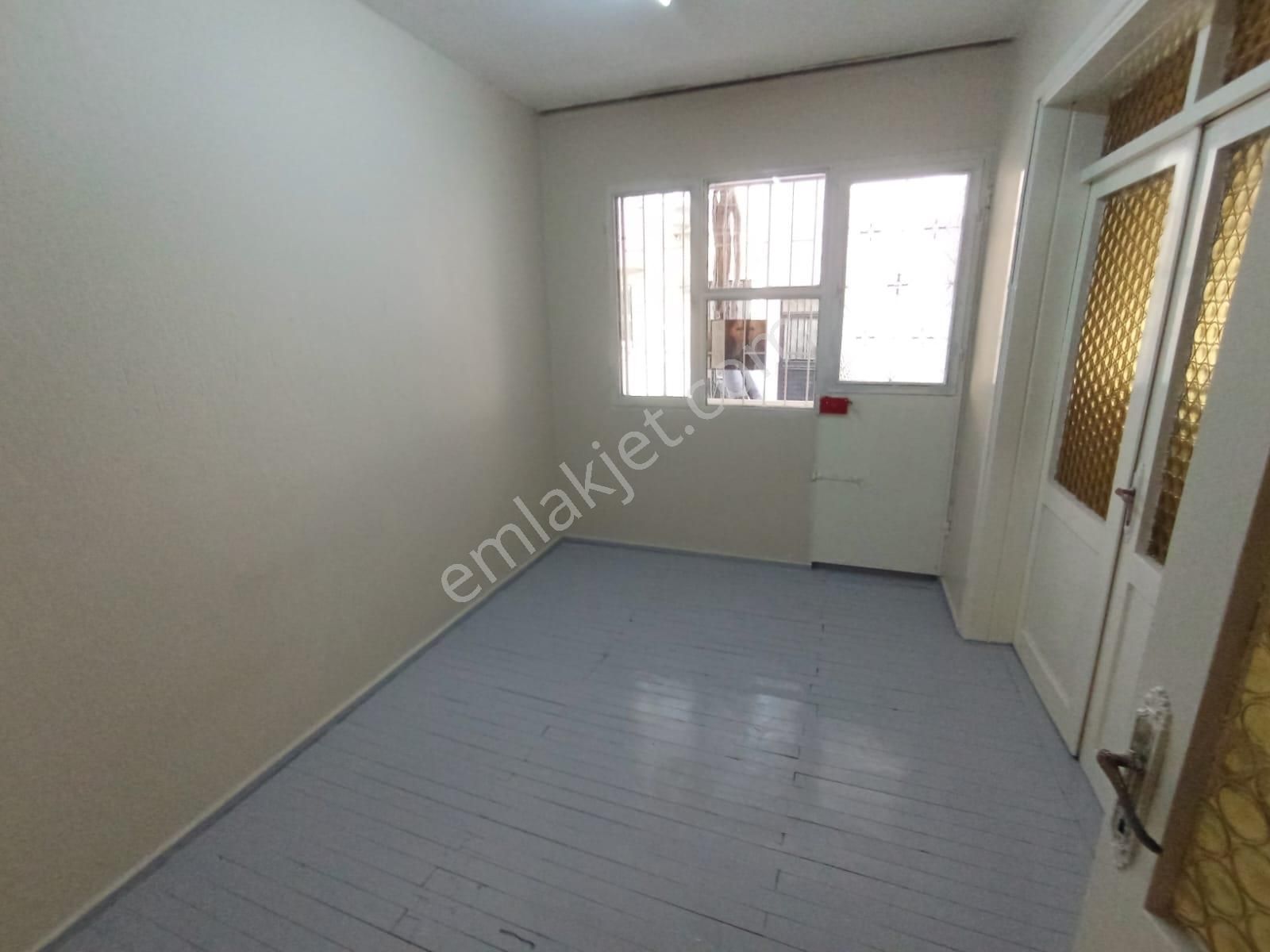 Mühendis Emlak'tan Karabağlar Uğurmumcu Mah. 2+1 120 M2 Kiralık - Görsel 8