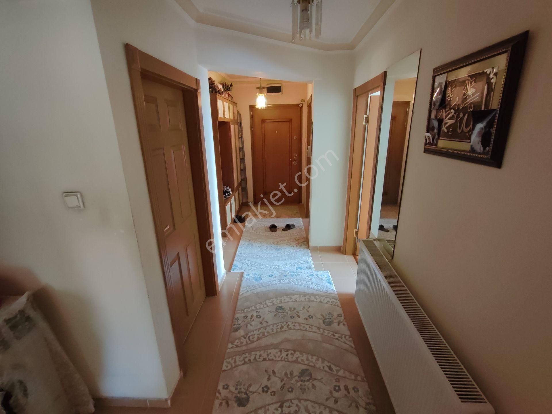 Ayazağa Cadde Üzeri Eşyalı 2.kat Asansörlü 3+1 Ebeveyn Banyolu Tuğrul Emlak'tan - Görsel 15