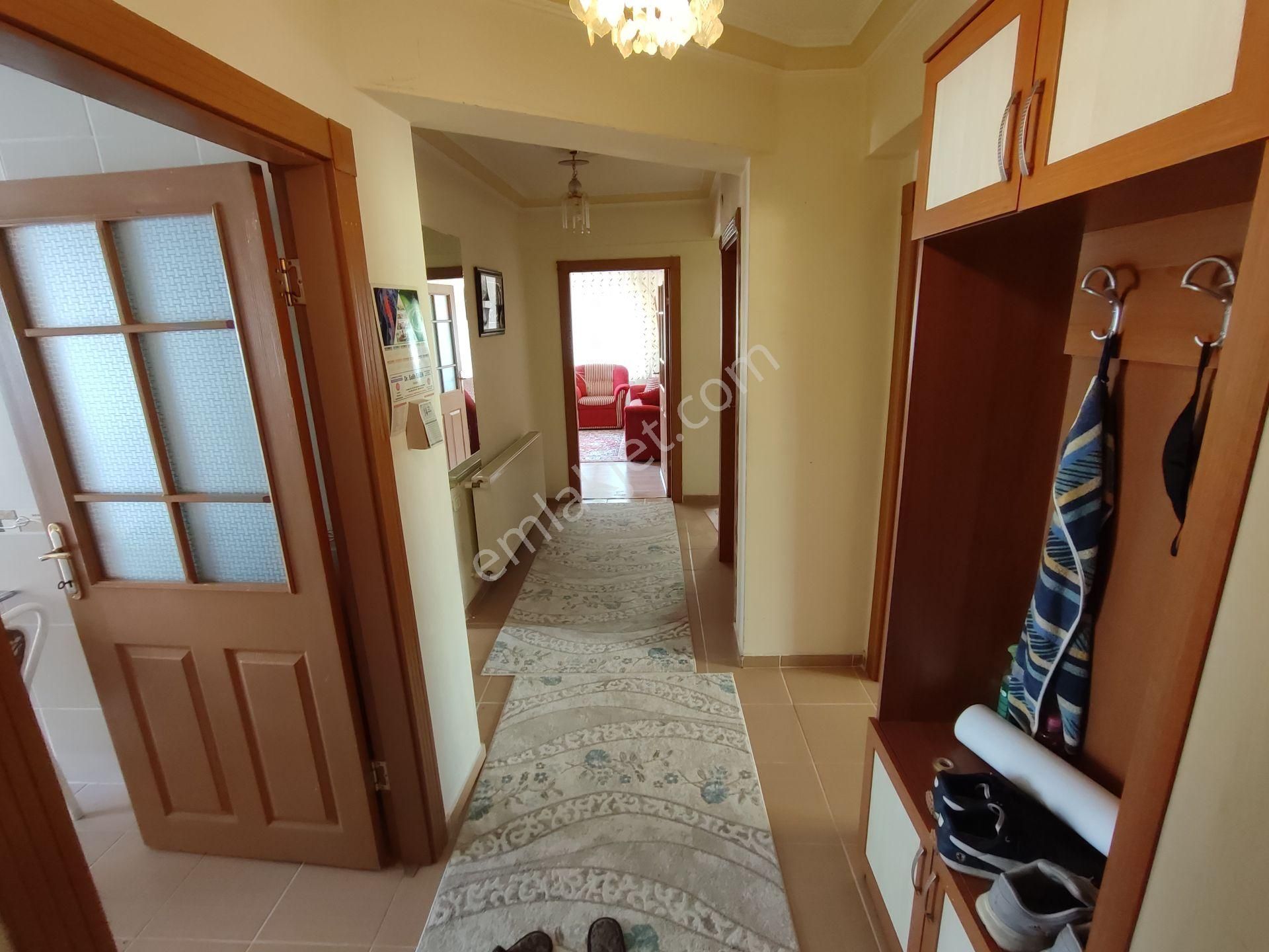 Ayazağa Cadde Üzeri Eşyalı 2.kat Asansörlü 3+1 Ebeveyn Banyolu Tuğrul Emlak'tan - Görsel 16