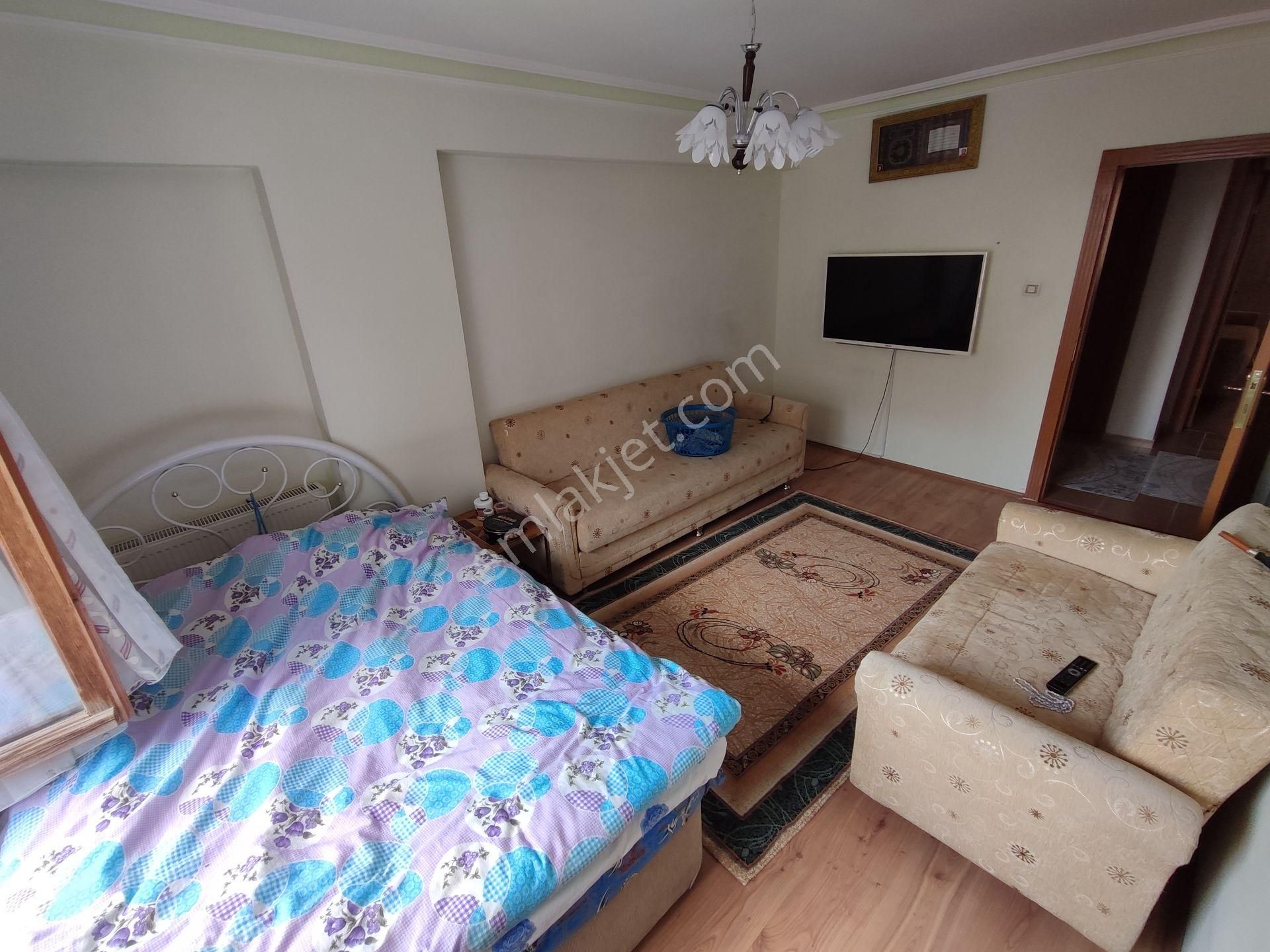 Ayazağa Cadde Üzeri Eşyalı 2.kat Asansörlü 3+1 Ebeveyn Banyolu Tuğrul Emlak'tan - Görsel 14