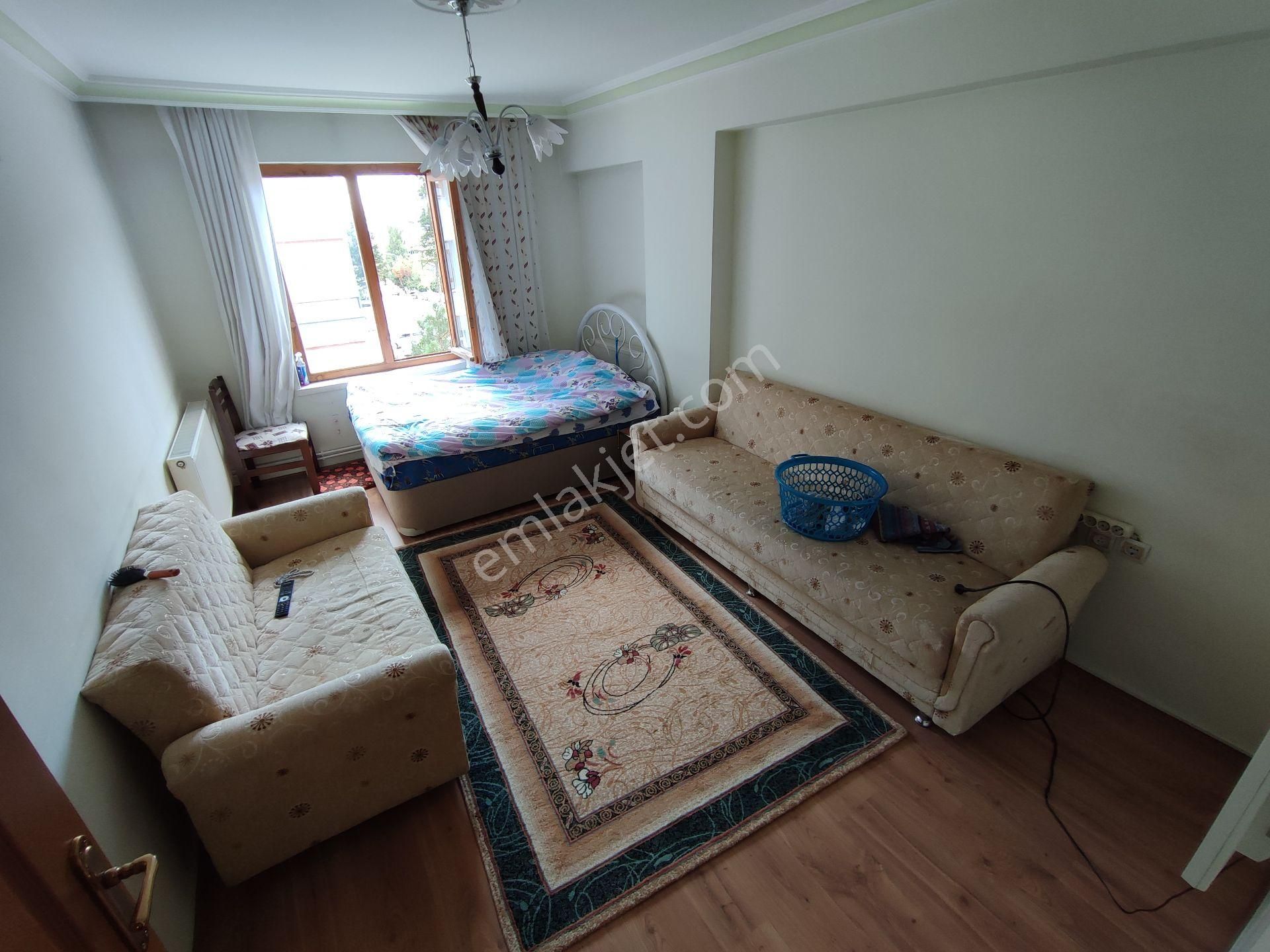 Ayazağa Cadde Üzeri Eşyalı 2.kat Asansörlü 3+1 Ebeveyn Banyolu Tuğrul Emlak'tan - Görsel 13