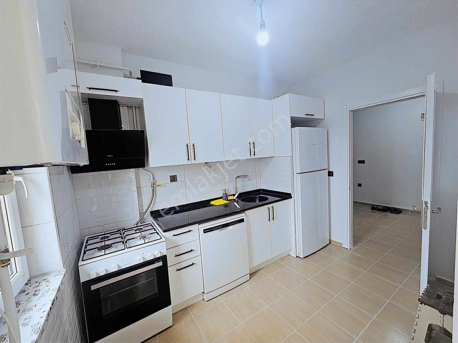 Sakarya / Korucuk Merkezde Satılık Bakımlı Boş 2+1 Daire - Görsel 9