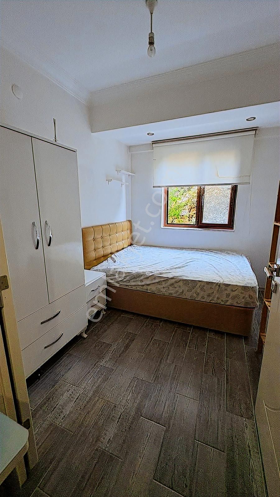 Pelitlibağ Camisi Yakını 50m2 1+1 Arakat Balkonlu Eşyalı Apart - Görsel 3