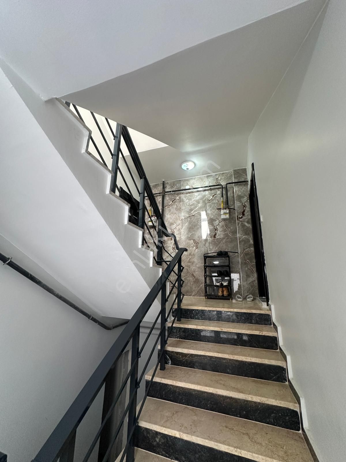 Afyon Üçok Emlaktan Kanlıca Mah Sıfır Ayarında 2+1 80m² Satılık Daire - Görsel 3