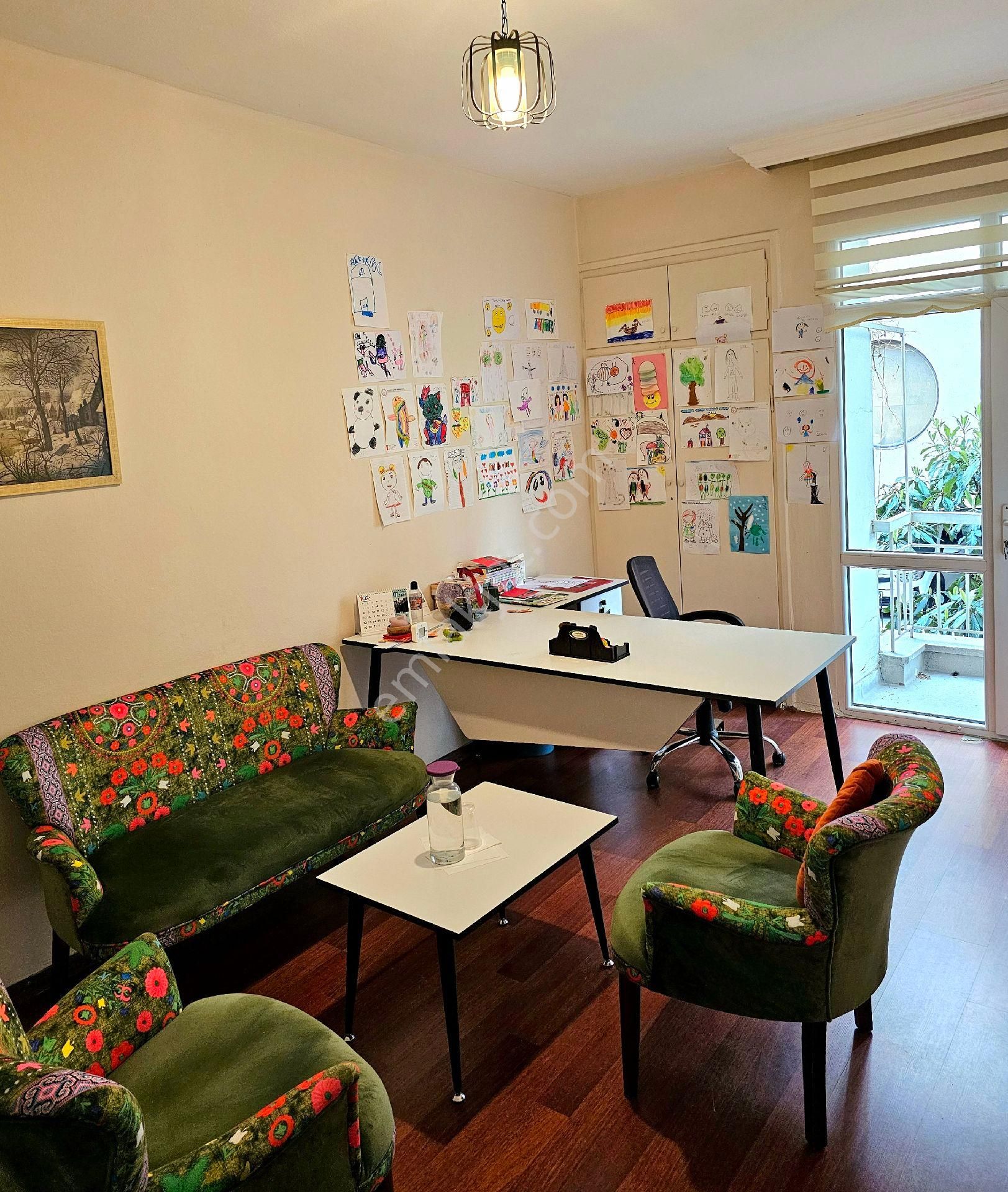 Tunus Caddesinde Doktor Sahibinden Bakımlı Daire - Görsel 12