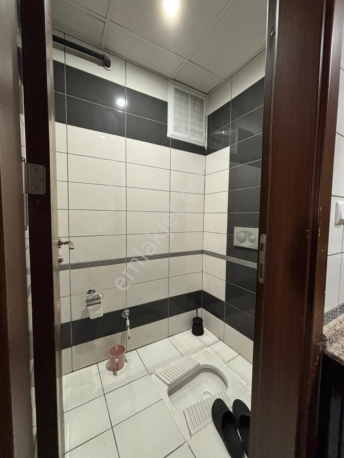 Akcami Konutlarında Geniş 145m Ödemesiz Ara Kat Satılık 3+1 Daire - Görsel 28