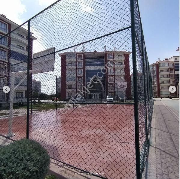 Akcami Konutlarında Geniş 145m Ödemesiz Ara Kat Satılık 3+1 Daire - Görsel 4