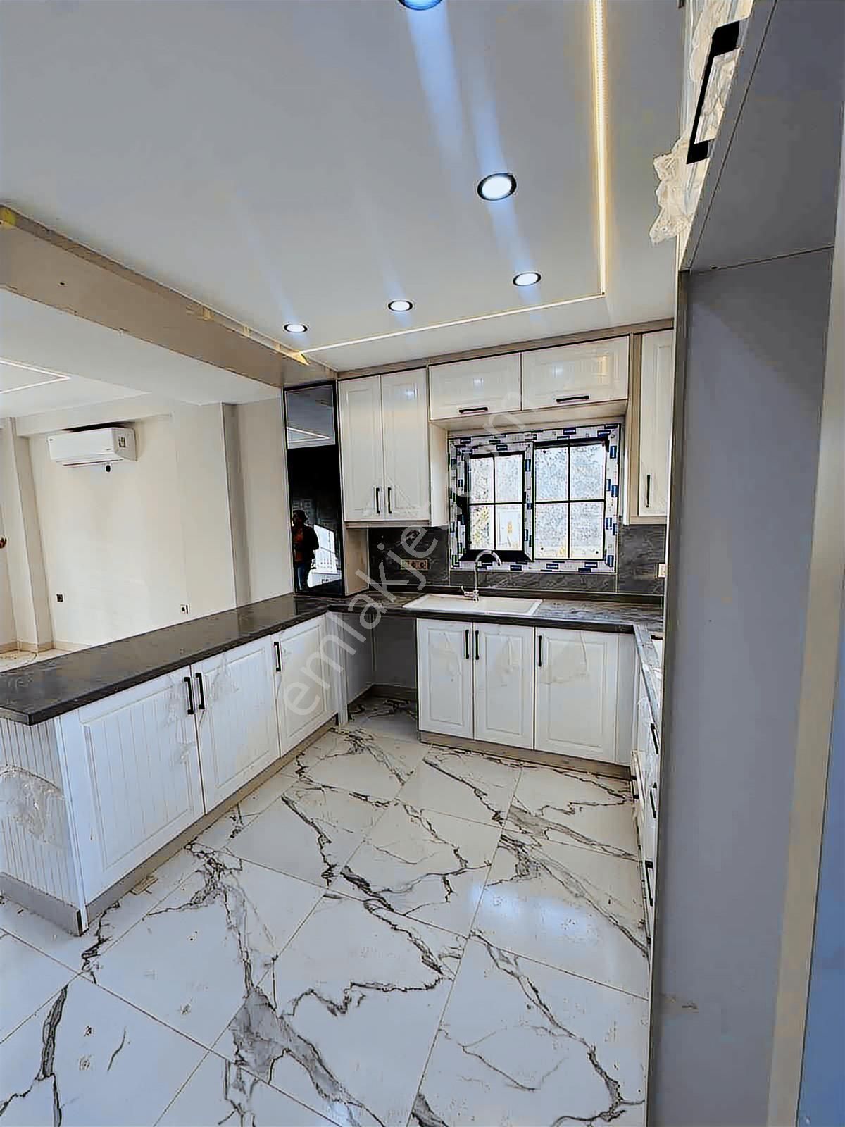 Aydın Kuşadası Davutlar Satılık 4+1 Müstakil Villa - Görsel 17