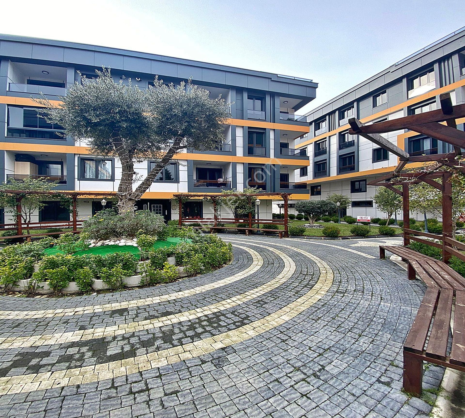 Beylikdüzü Merkezi Konum'da Güvenlikli Full Konsept Site İçi 3+1 Arakat !!! - Görsel 11