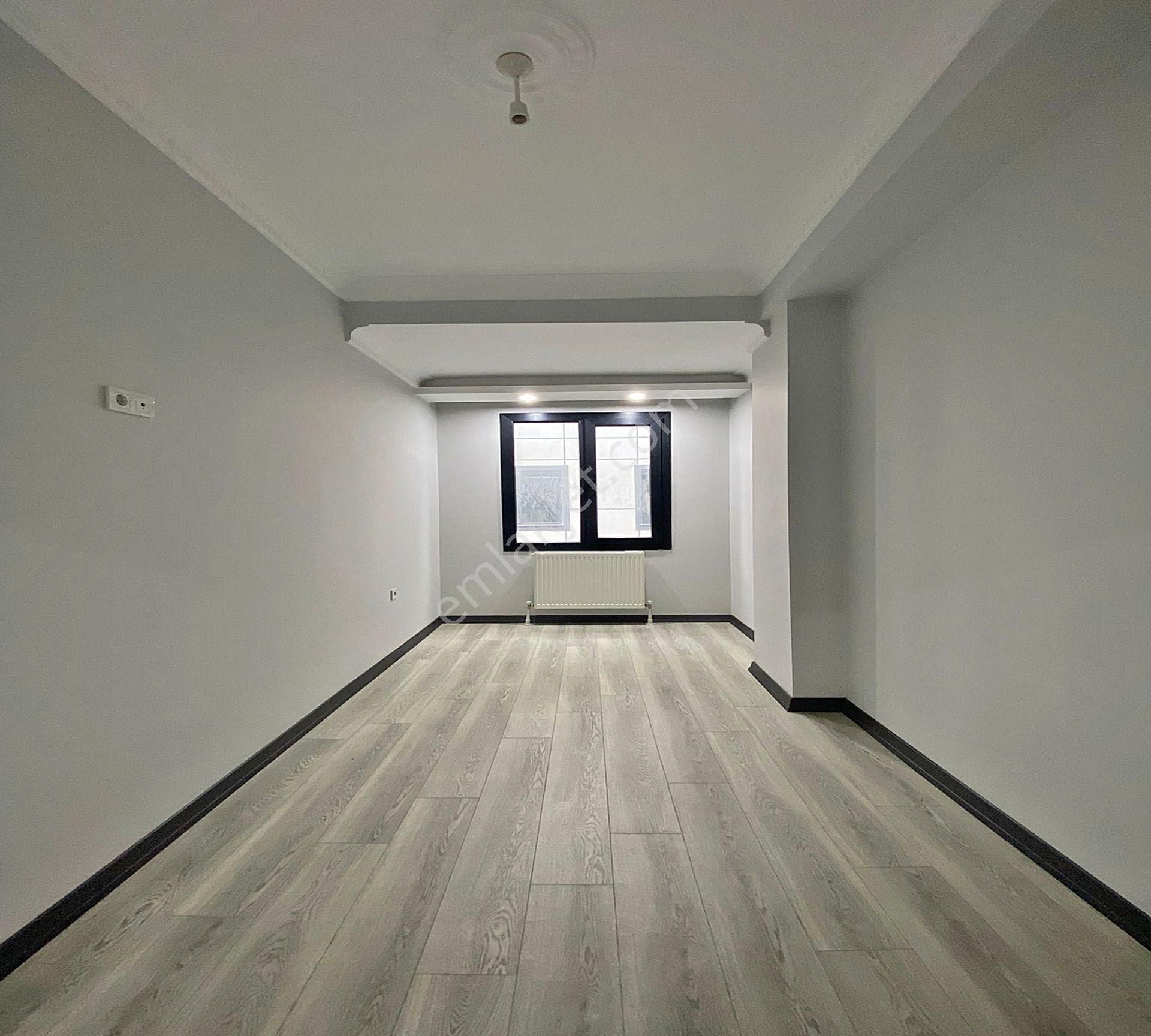 Beylikdüzü Merkezi Konum'da Güvenlikli Full Konsept Site İçi 3+1 Arakat !!! - Görsel 18