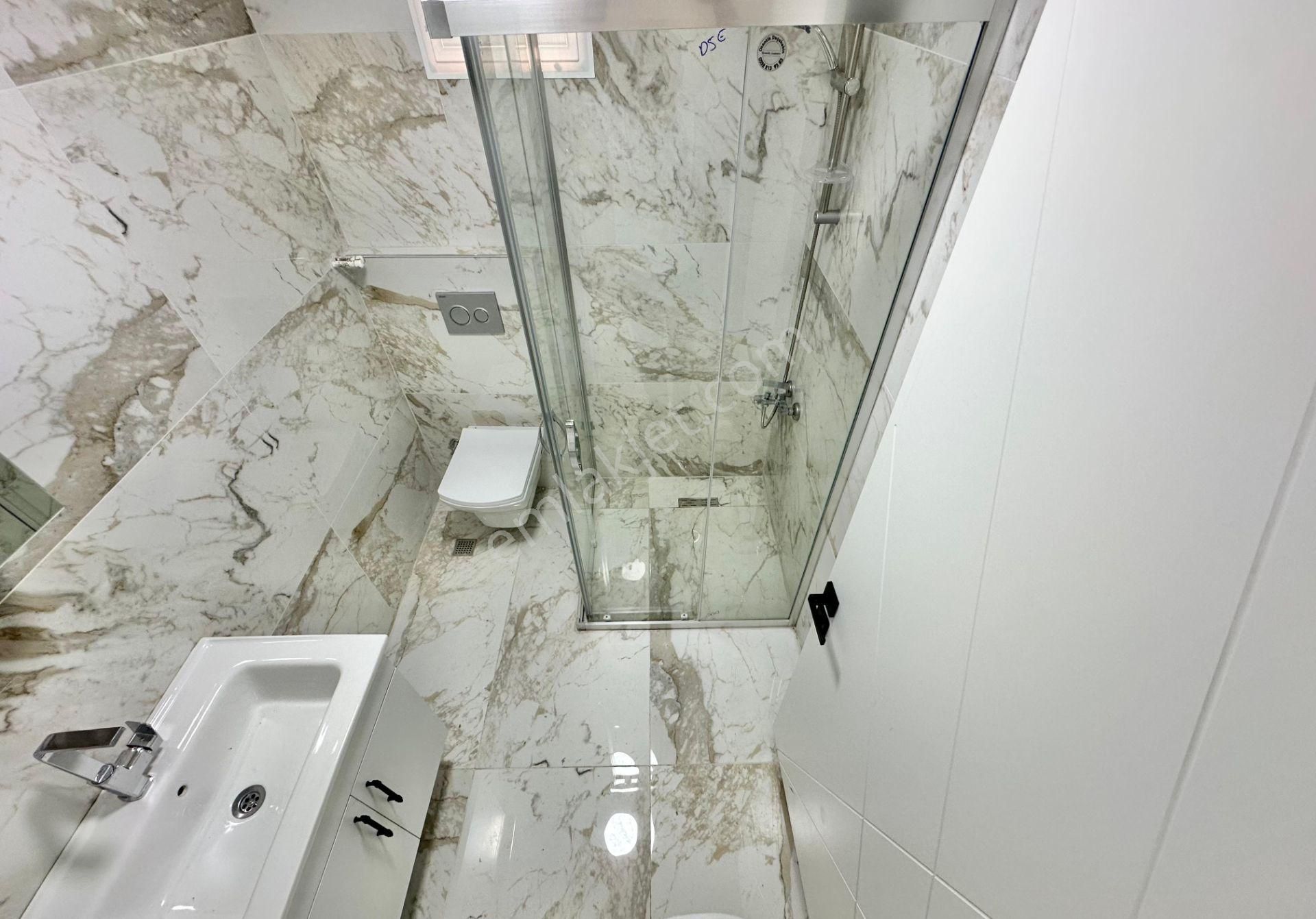 ꧁ay Emlaktan꧂akçay Merkezde İçi Komple Yenilenmiş Arakat Denize Yakın Satılık 2+1 Lüx Daire - Görsel 33