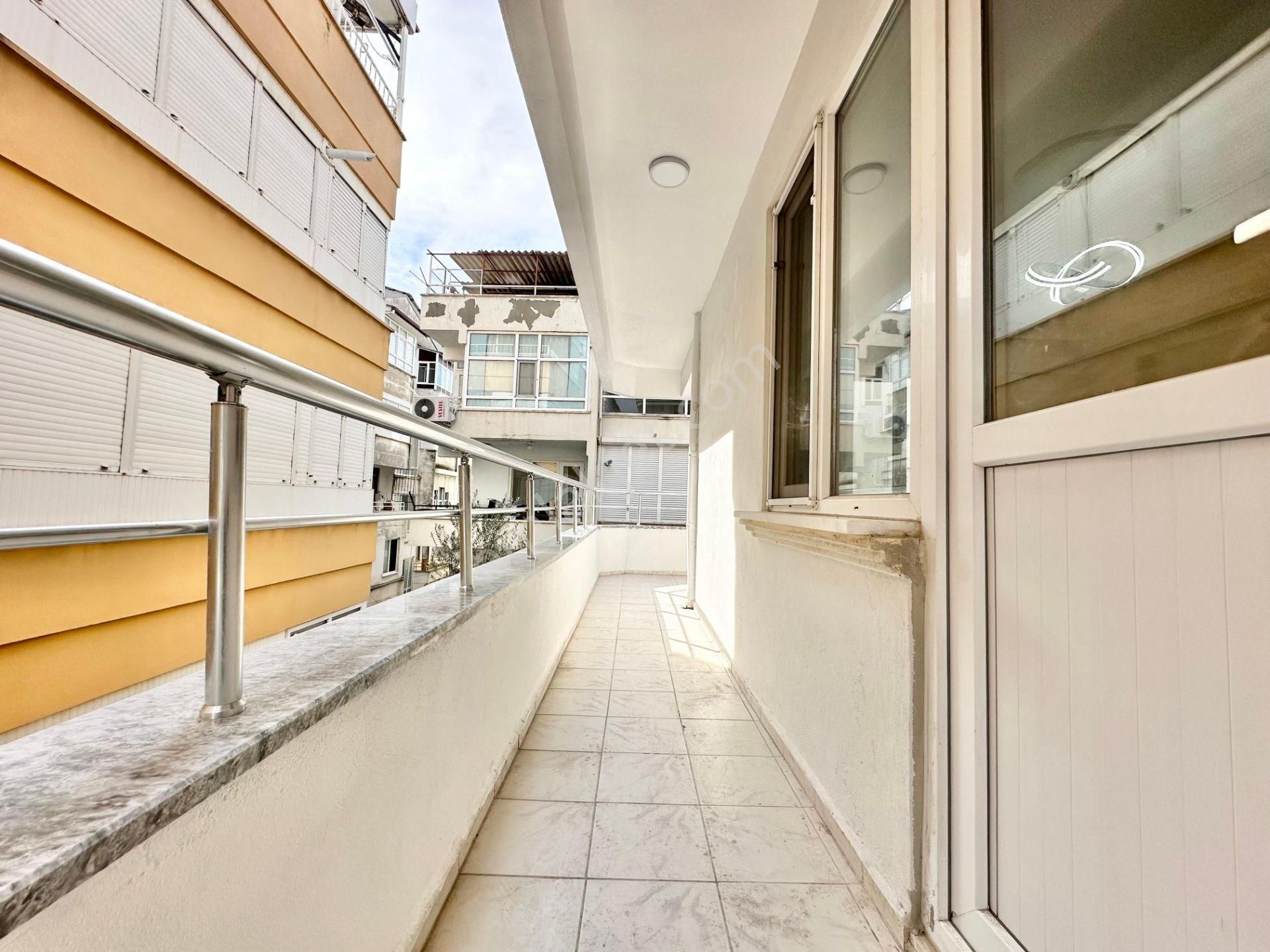 ꧁ay Emlaktan꧂akçay Merkezde İçi Komple Yenilenmiş Arakat Denize Yakın Satılık 2+1 Lüx Daire - Görsel 20