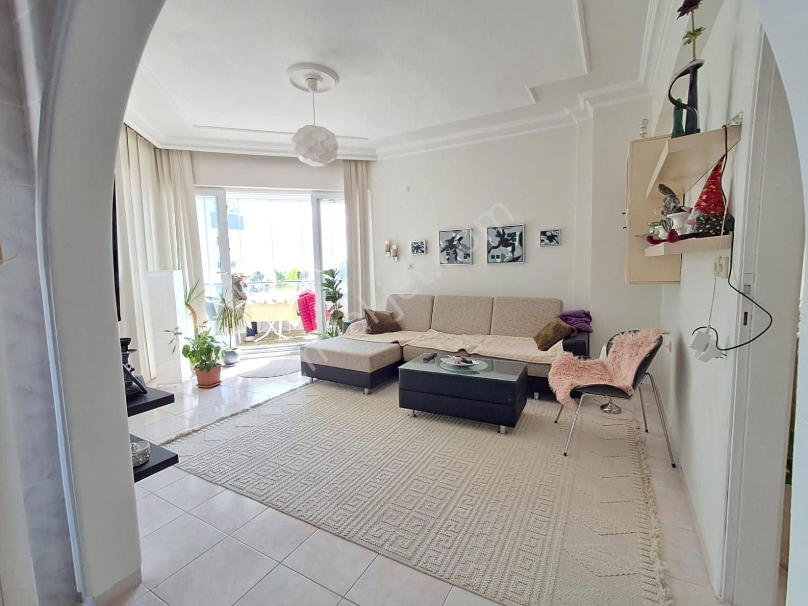 Alanya / Mahmutlar’da Denize 50 M | Deniz Manzaralı 2+1 Satılık Daire - Görsel 3