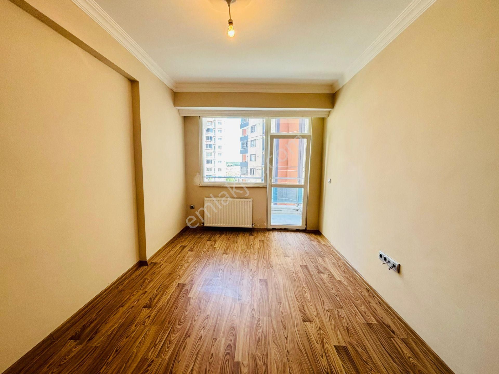 Güven'den Tepe'de 7/24 Güvenlikli Sitede Ara Kat 3+1 Daire - Görsel 25