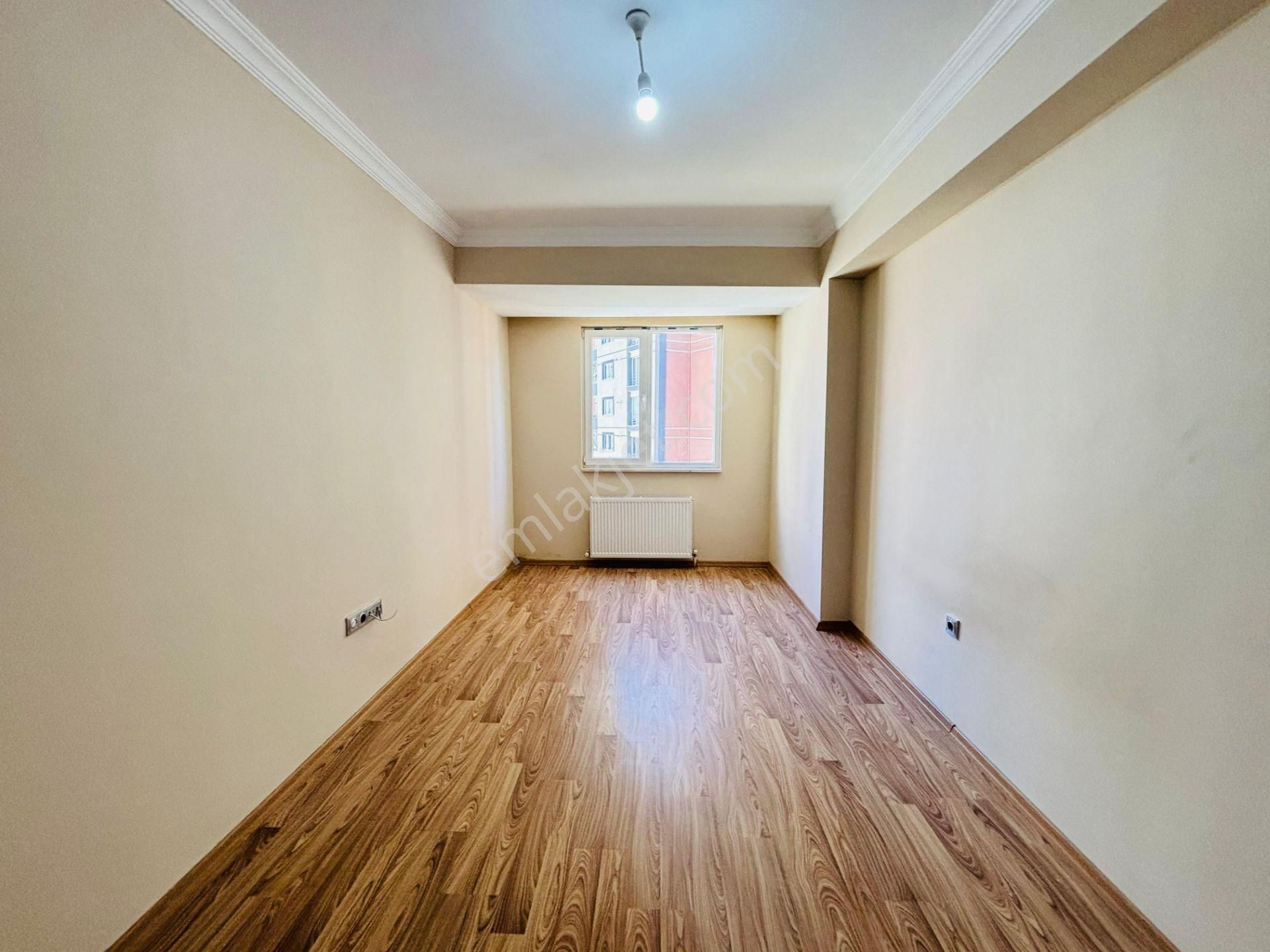 Güven'den Tepe'de 7/24 Güvenlikli Sitede Ara Kat 3+1 Daire - Görsel 19