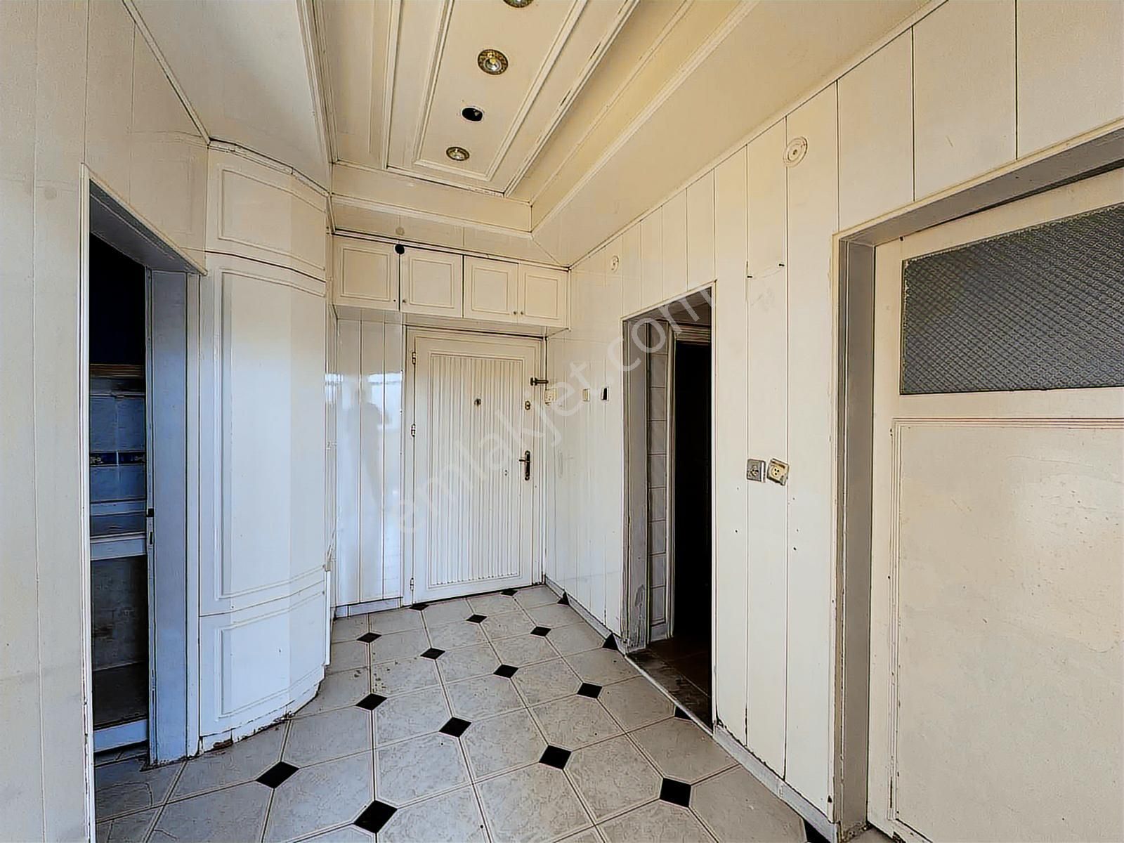 Tuna Avm Arkası Cadde Üzeri 3+1 Kombili Satılık Daire - Görsel 2