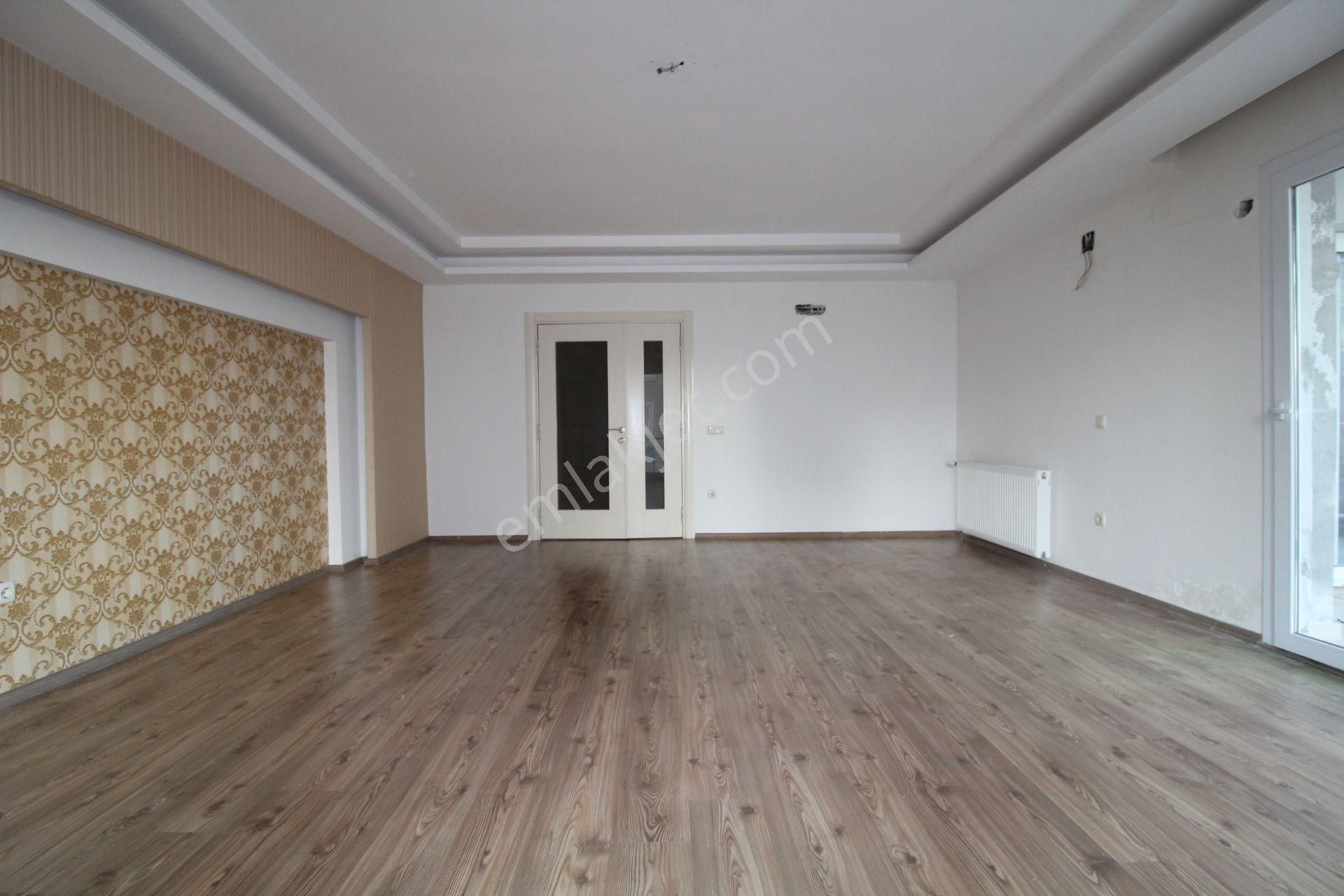 Aslan'dan Mezitli De Site İçi Satılık Kiralık 3+1 Geniş Daire