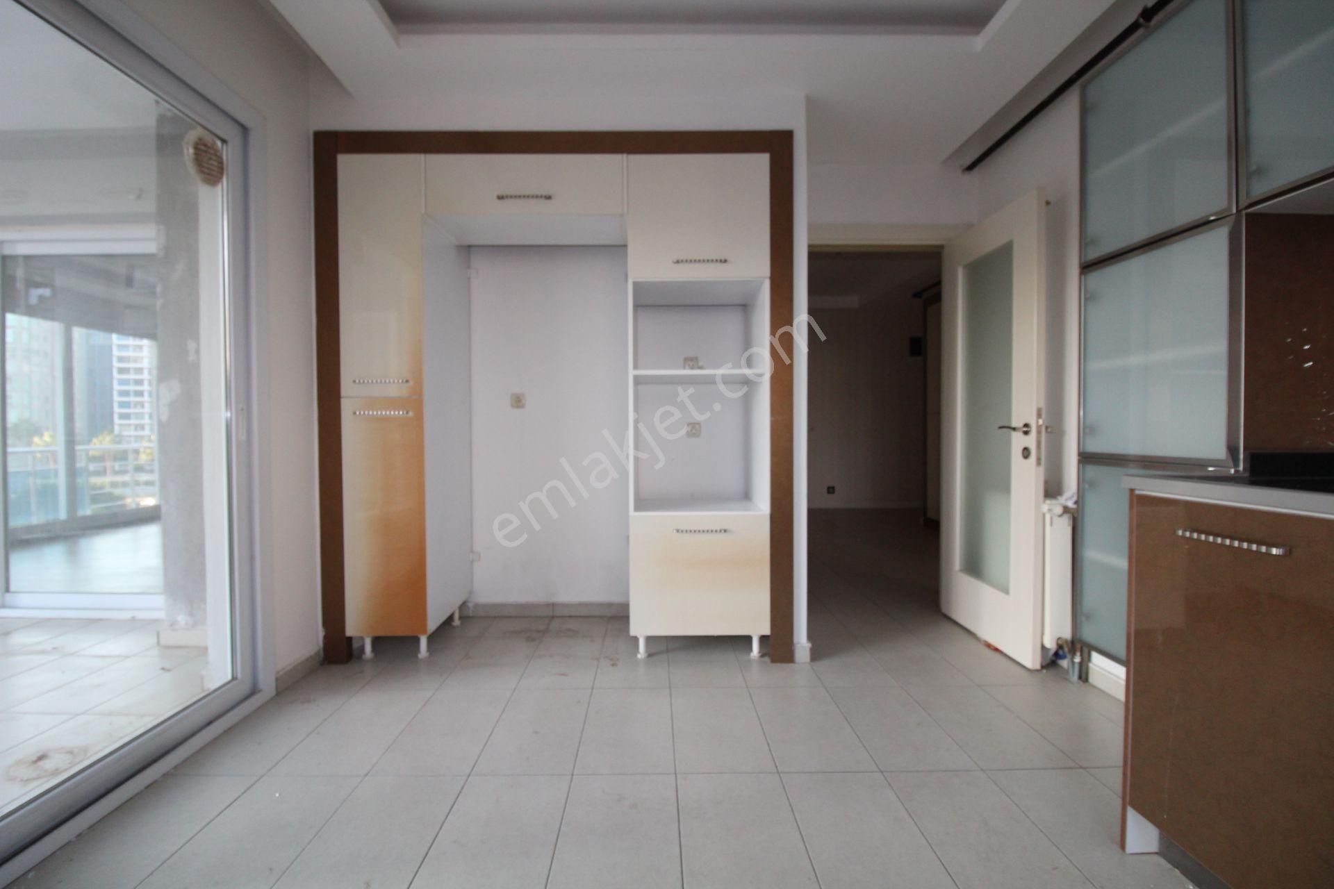 Aslan'dan Mezitli De Site İçi Satılık Kiralık 3+1 Geniş Daire - Görsel 8