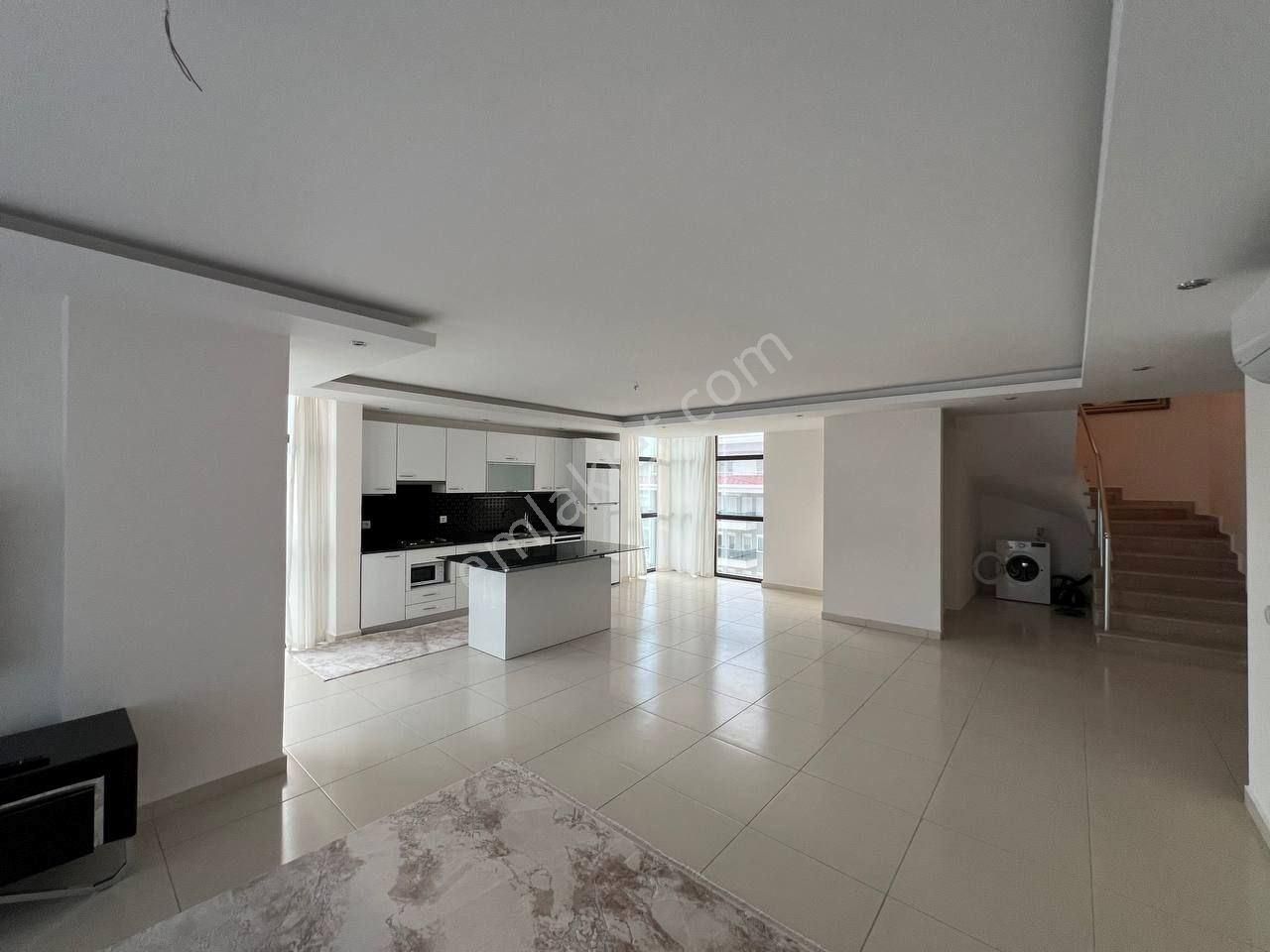 Alanya Kestel’de Lüks 3+1 Penthouse - Görsel 8