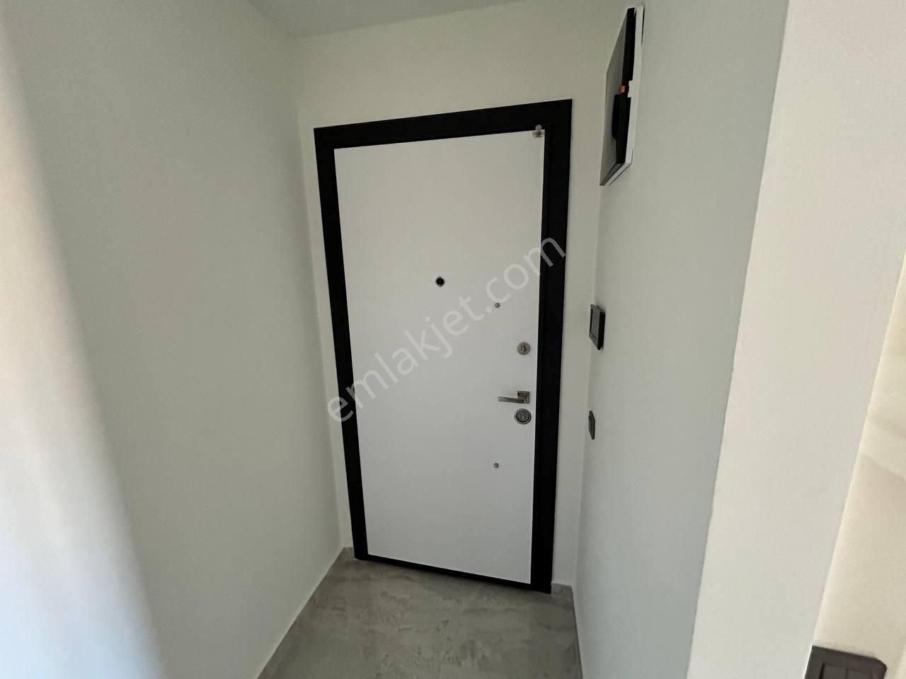 Alanya Oba Merkezde Şık Ve Konforlu 1+1 Daire - Görsel 21