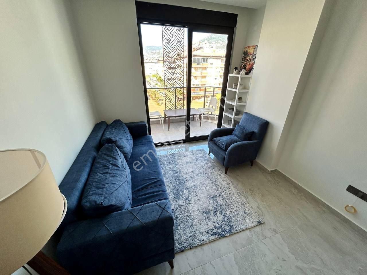 Alanya Oba Merkezde Şık Ve Konforlu 1+1 Daire - Görsel 3