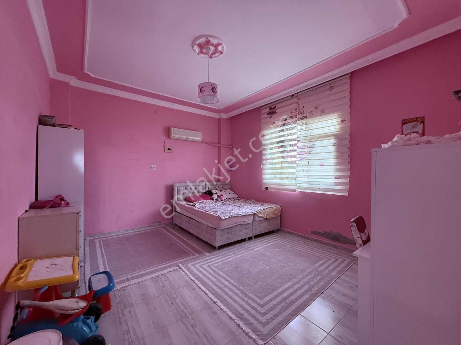 Noyandan İncirlikte 2 Katlı Müstakil Ev - Görsel 13