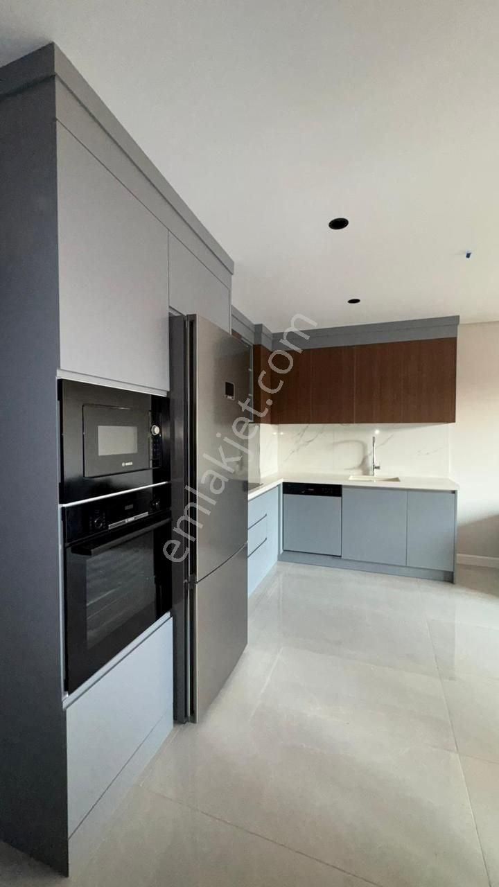 Alanya Oba’da Denize 450 Metre | Eşyalı 1+1 Daire - Görsel 3