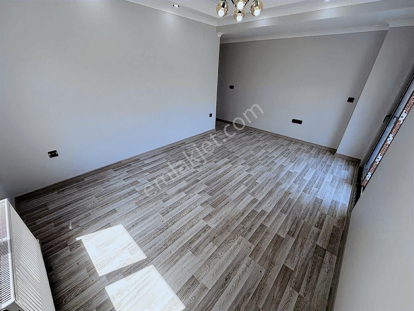 Onmax Burhaniye Bahçelevler Satılık 2+1 Kapalı Mutfak Daire - Görsel 3