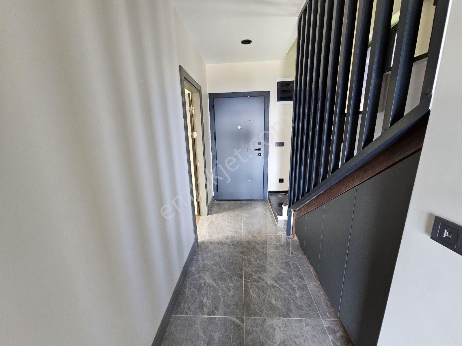 Pelitköy'de Denize 100 Metre Ultra Lüks Villa - Görsel 16