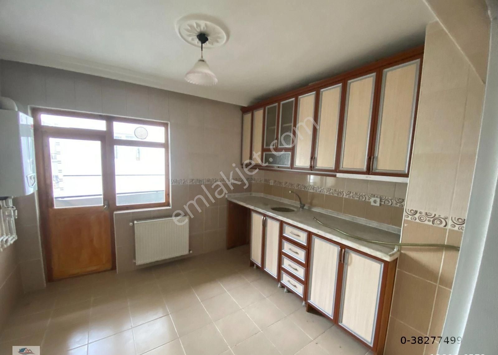 Elvan Mah. Kiralık 3.kat 135 M2 Kiralık 3+1 Daire - Görsel 33