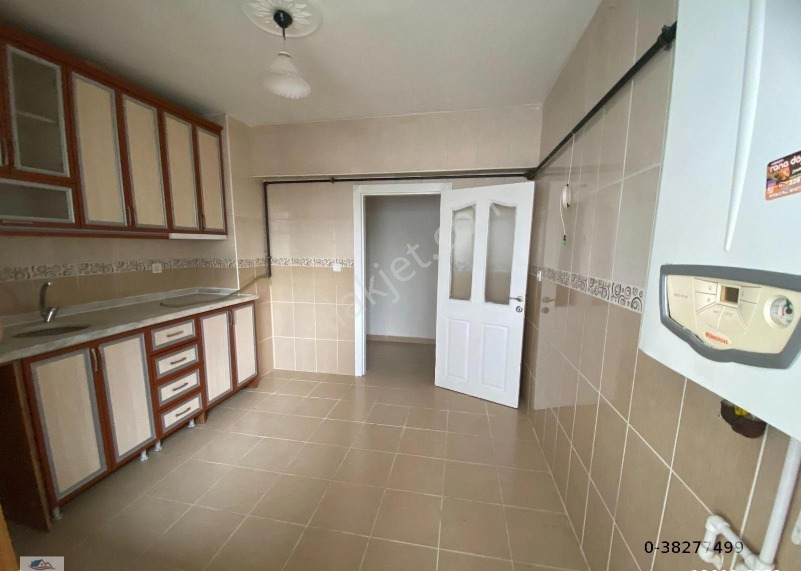 Elvan Mah. Kiralık 3.kat 135 M2 Kiralık 3+1 Daire - Görsel 8