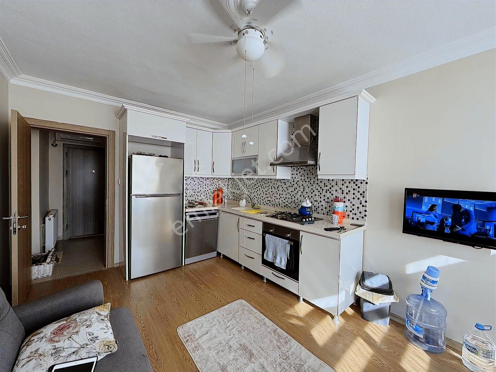 Onmax Öğretmenler'de Satılık 1+1 60 M2 Denize Yakın Daire - Görsel 11