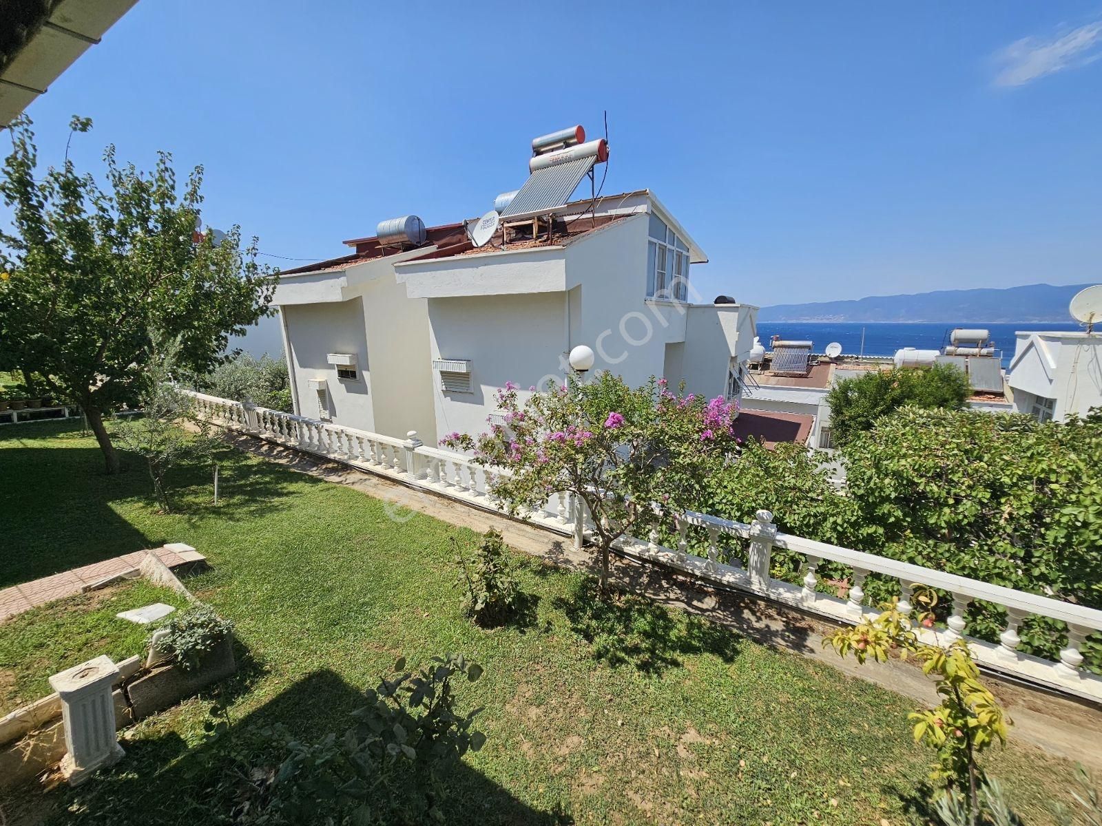 Onmax Deniz,doğa,şehir Manzaralı 3+1 Fırsat Villa - Görsel 7