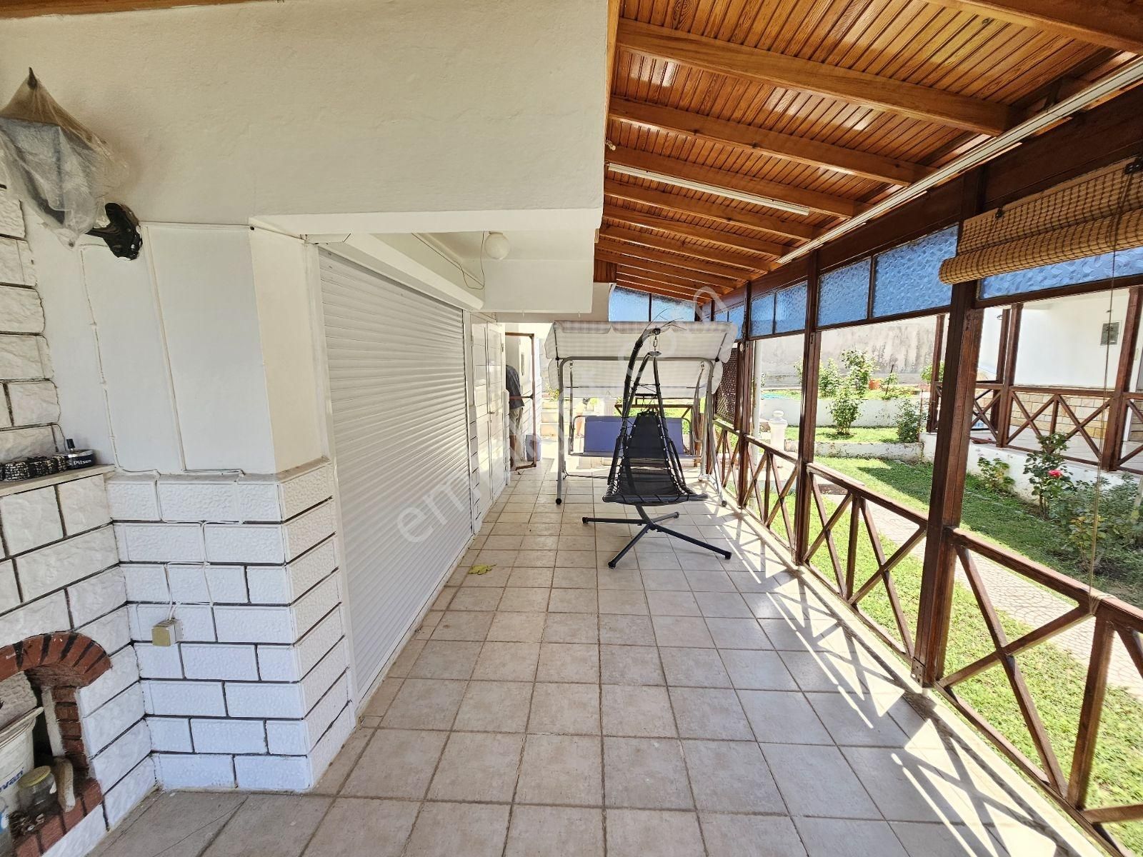 Onmax Deniz,doğa,şehir Manzaralı 3+1 Fırsat Villa - Görsel 17