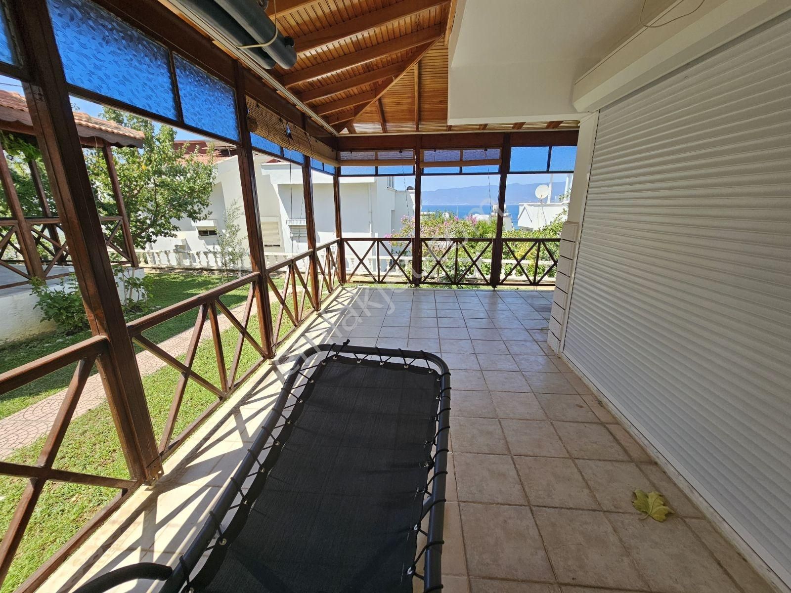 Onmax Deniz,doğa,şehir Manzaralı 3+1 Fırsat Villa - Görsel 19