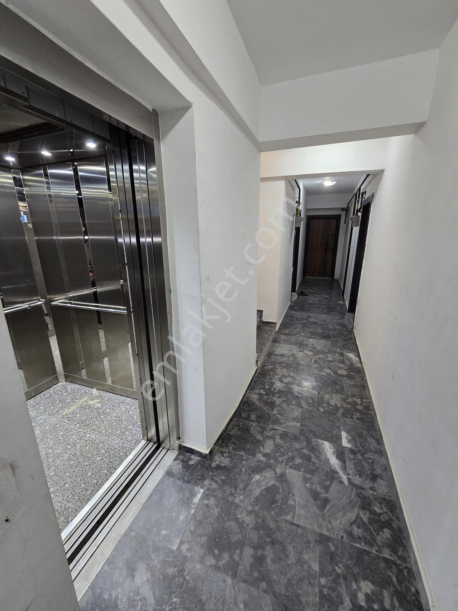 Satılık Acısuda 3+1 140 M2 Doğalgazlı Kombili 2 Yıllık Dubleks - Görsel 4