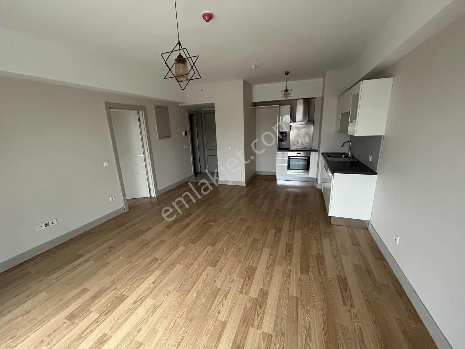 Suryapı Corridor Da Kiralık 1+1 71m2 Daire Güneşli - Görsel 25