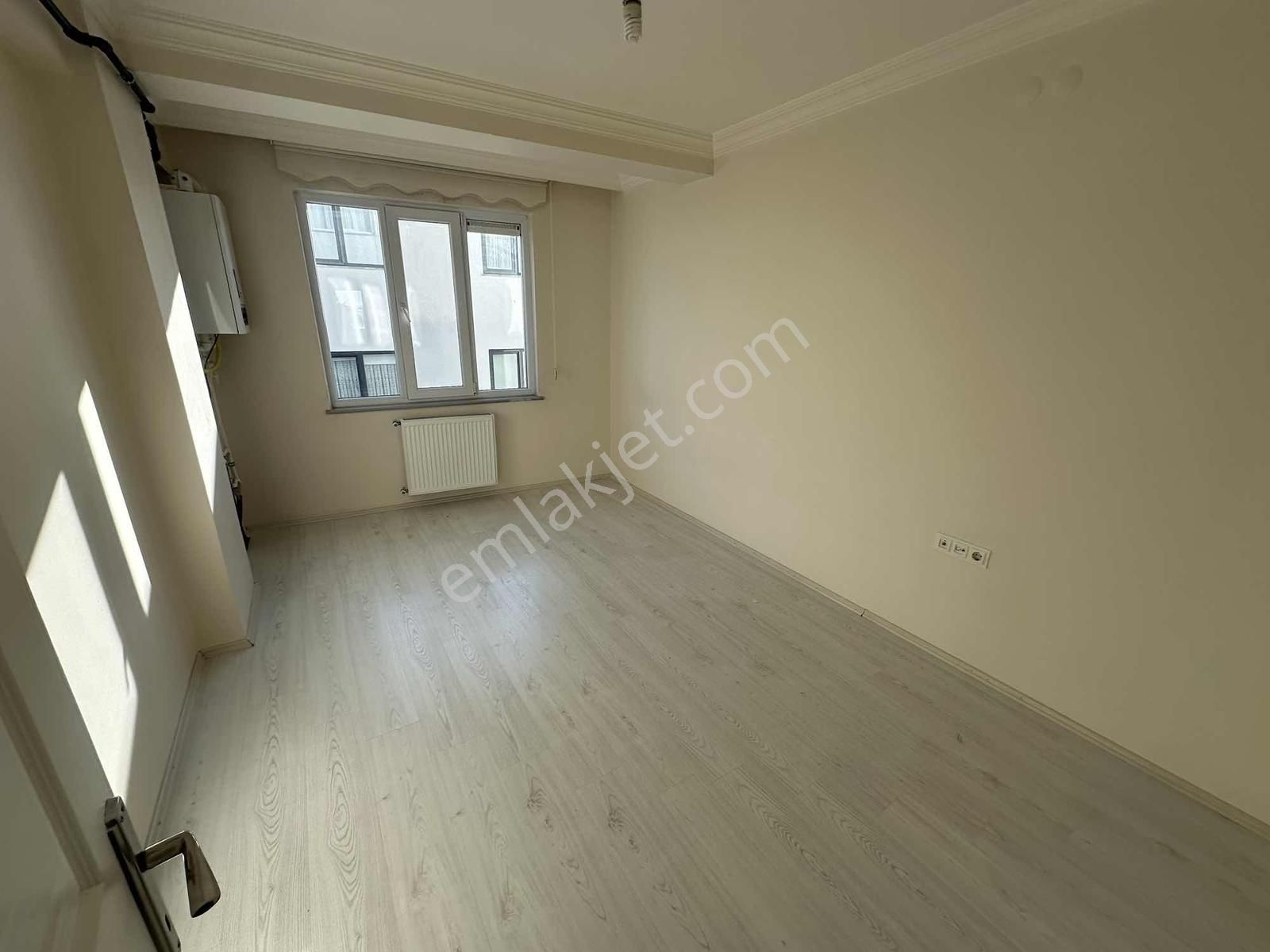 Çamlıca Mahallesi Ara Kat Sınırsız Kredili 1+1 Daire - Görsel 4